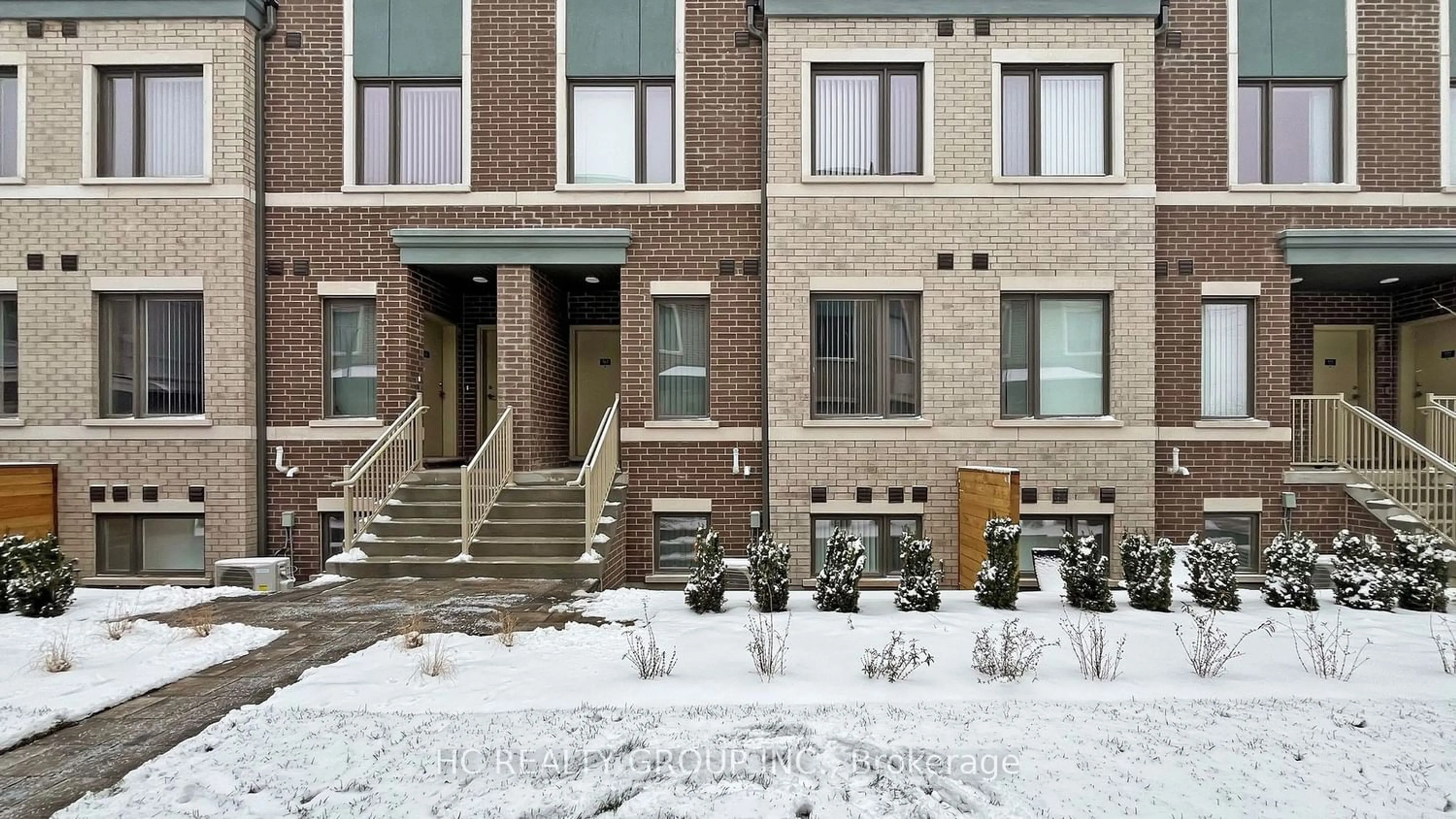 A pic from exterior of the house or condo for 20 Lloyd Janes Lane #168, Toronto Ontario M8V 0J5