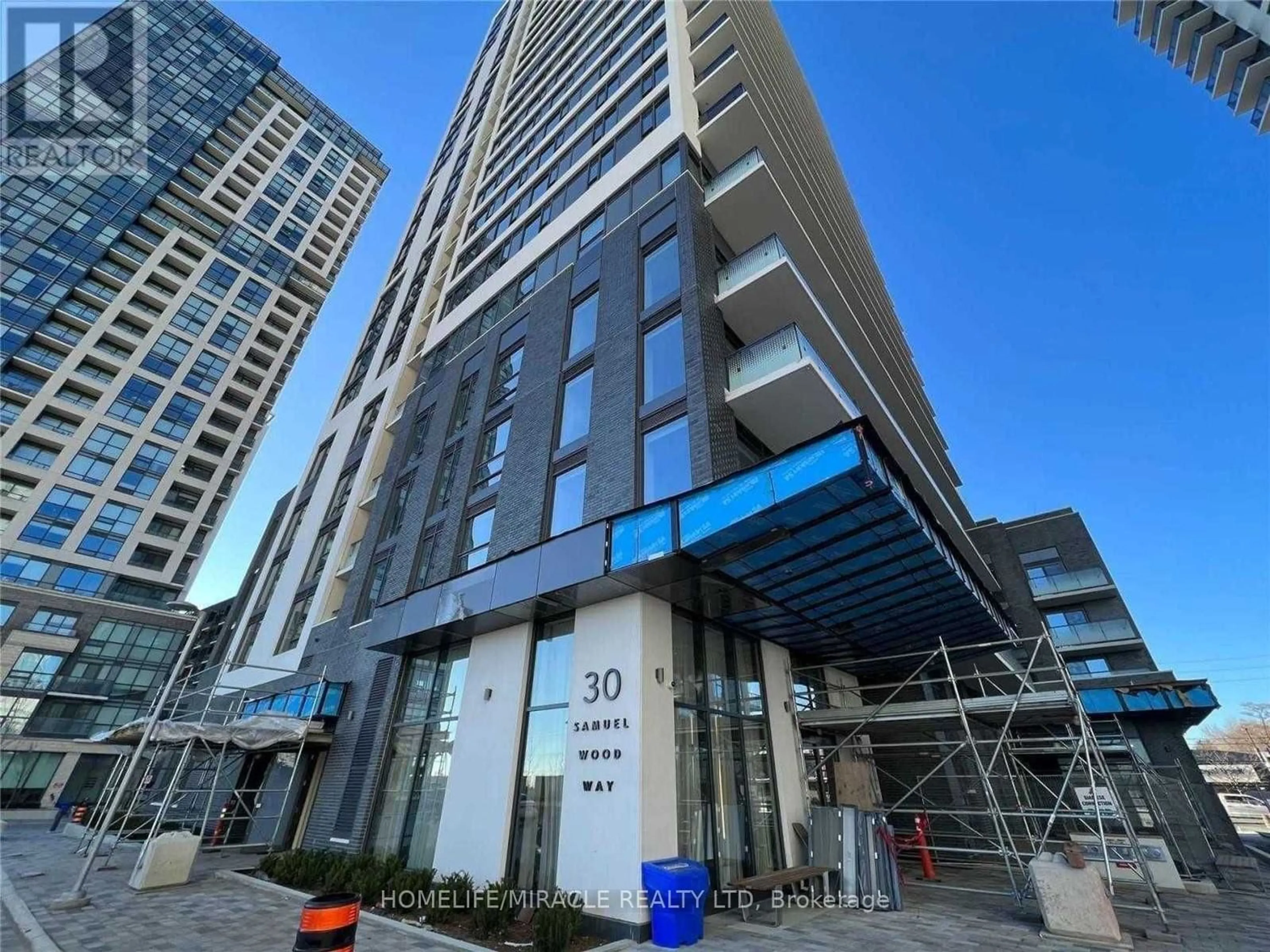A pic from exterior of the house or condo for 30 Samuel Wood Way #905, Toronto Ontario M9B 0C9