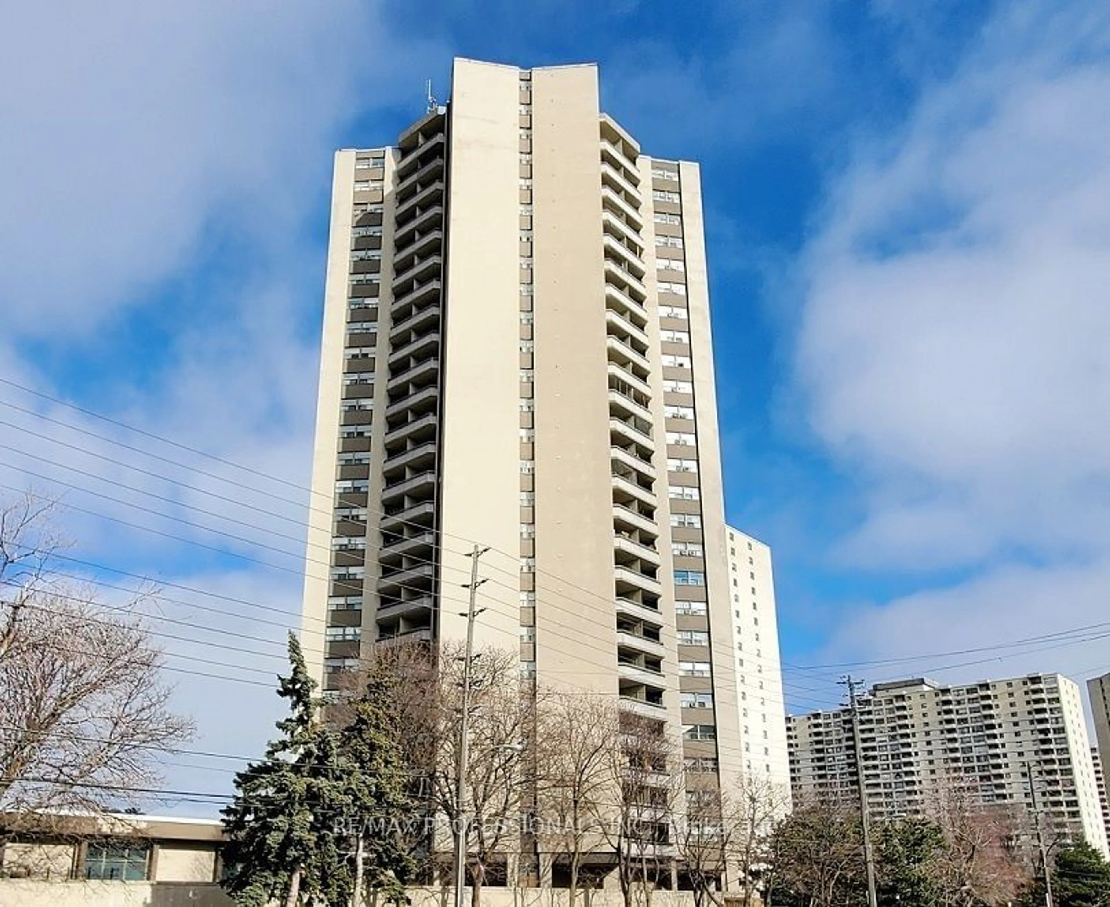 A pic from exterior of the house or condo for 380 Dixon Rd #501, Toronto Ontario M9R 1T3
