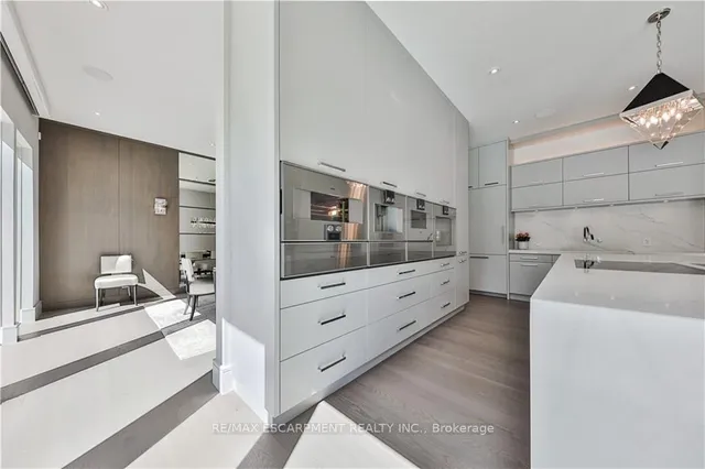 Additional property image - 2250 Chancery Lane
