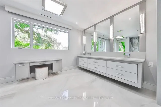 Additional property image - 2250 Chancery Lane