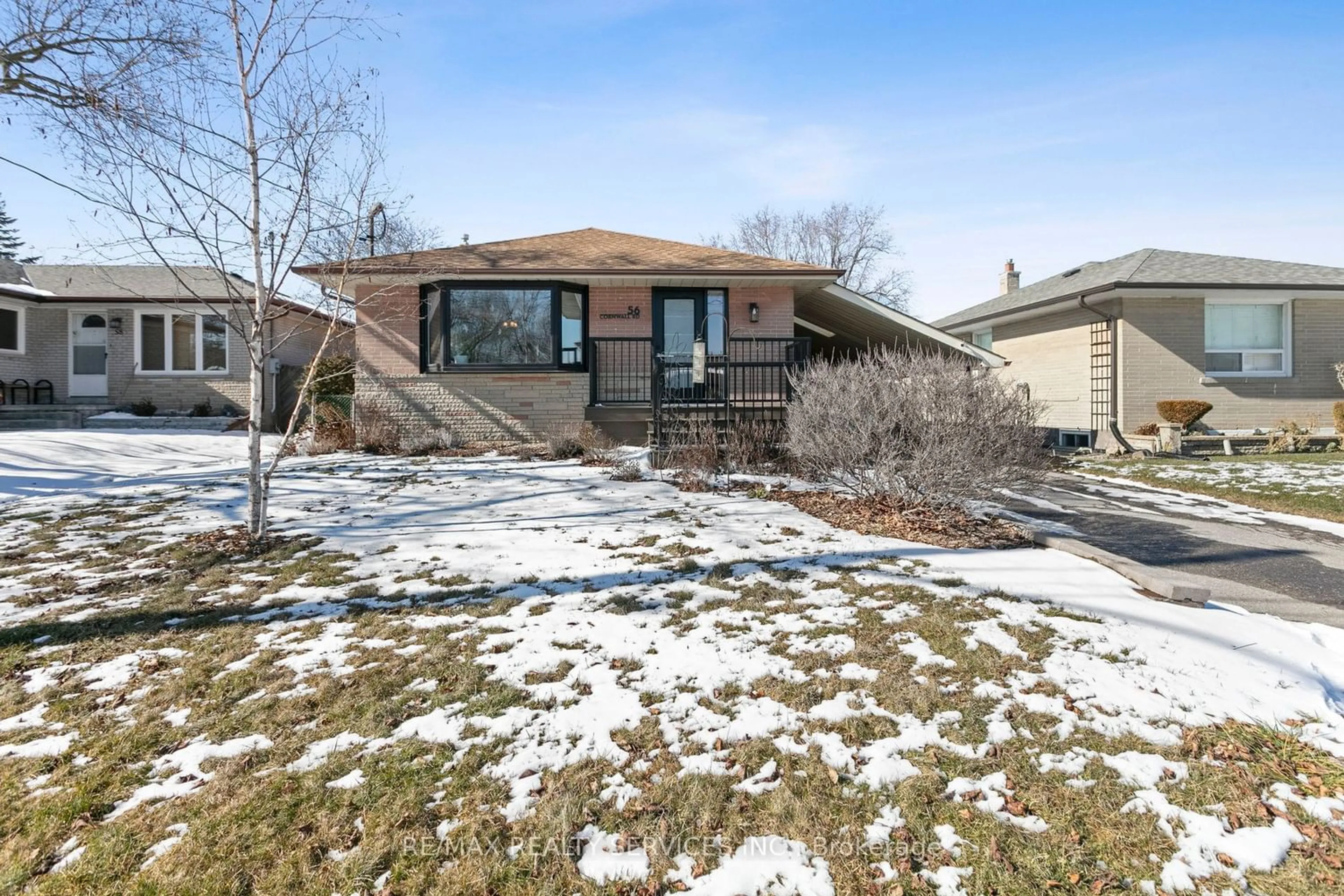 Home with unknown exterior material for 56 Cornwall Rd, Brampton Ontario L6W 1N3