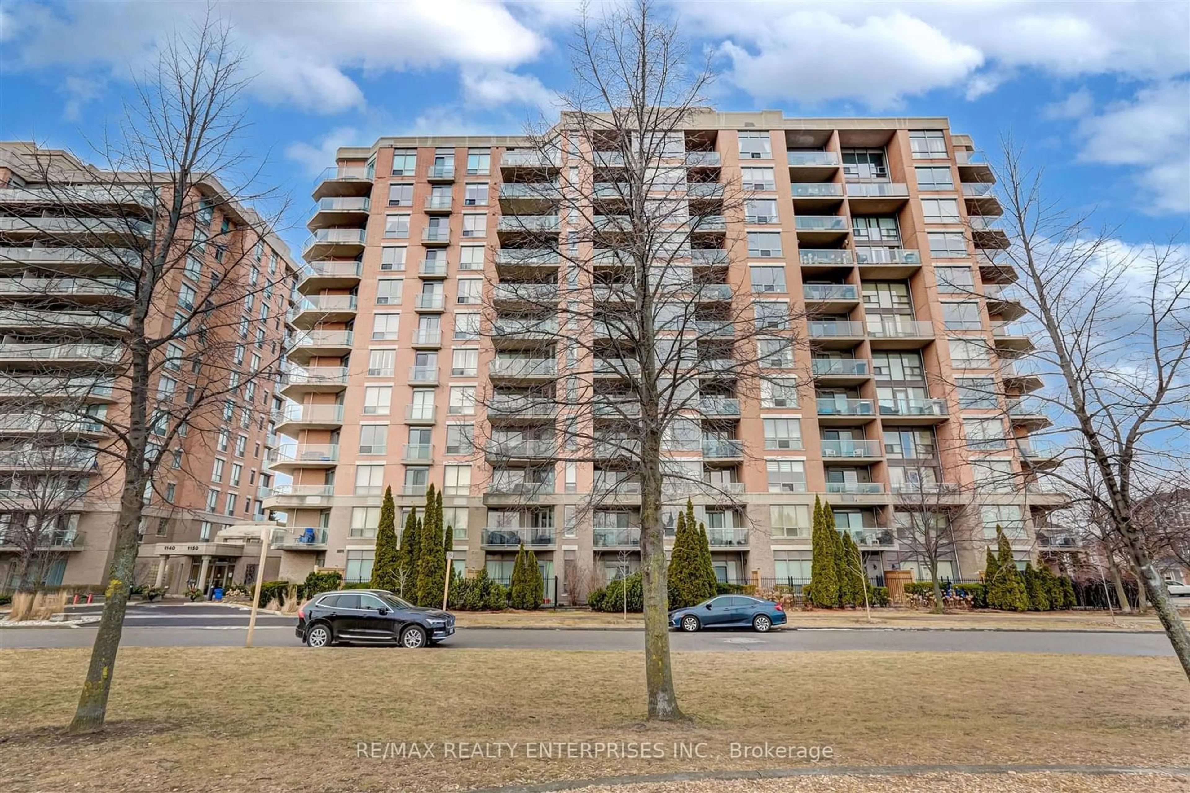 A pic from exterior of the house or condo for 1150 Parkwest Pl #103, Mississauga Ontario L5E 3K4