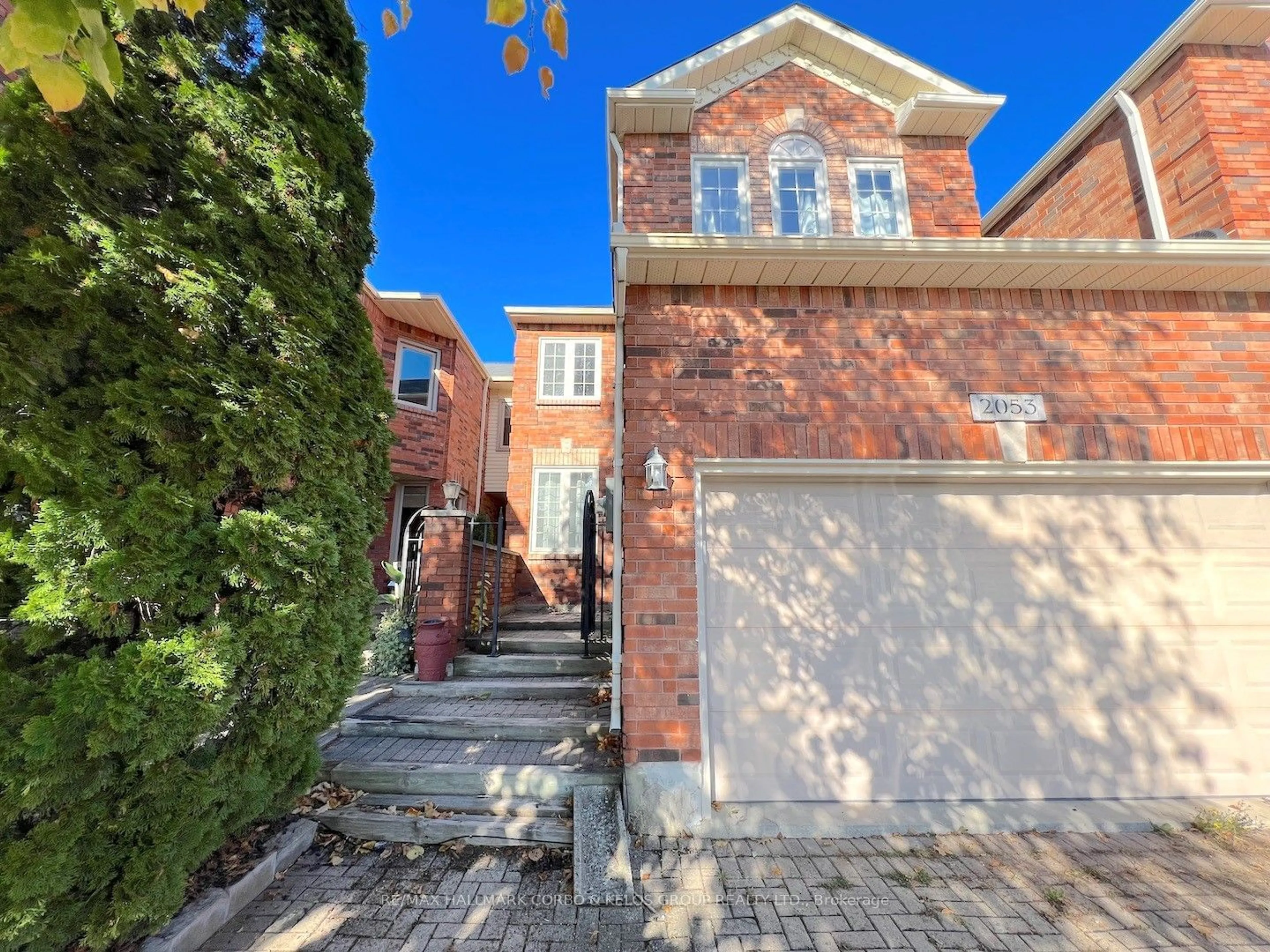 Home with brick exterior material for 2053 Brays Lane, Oakville Ontario L6M 2S8