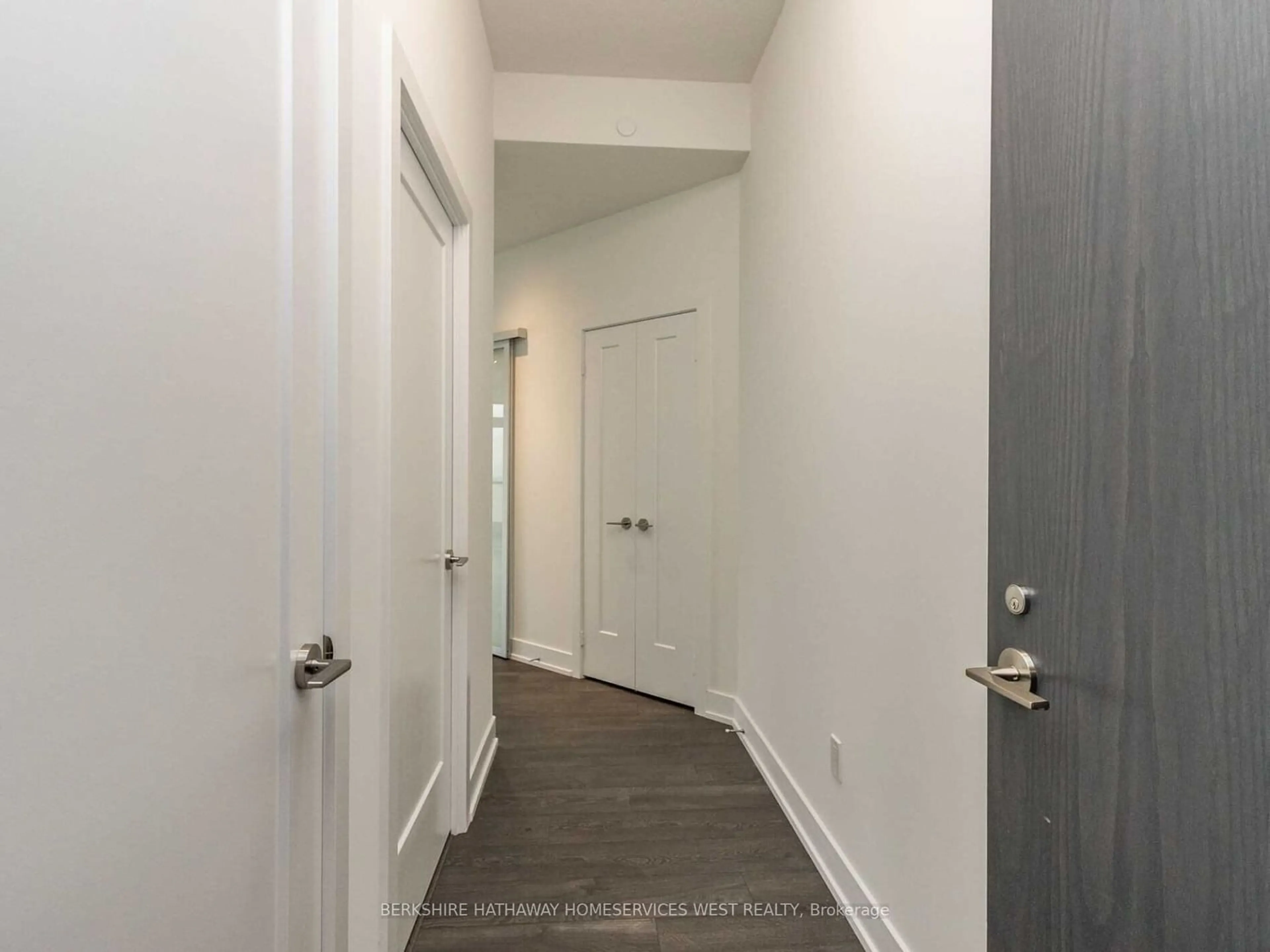 A pic of a room for 7 Mabelle Ave #3704, Toronto Ontario M9A 4X7