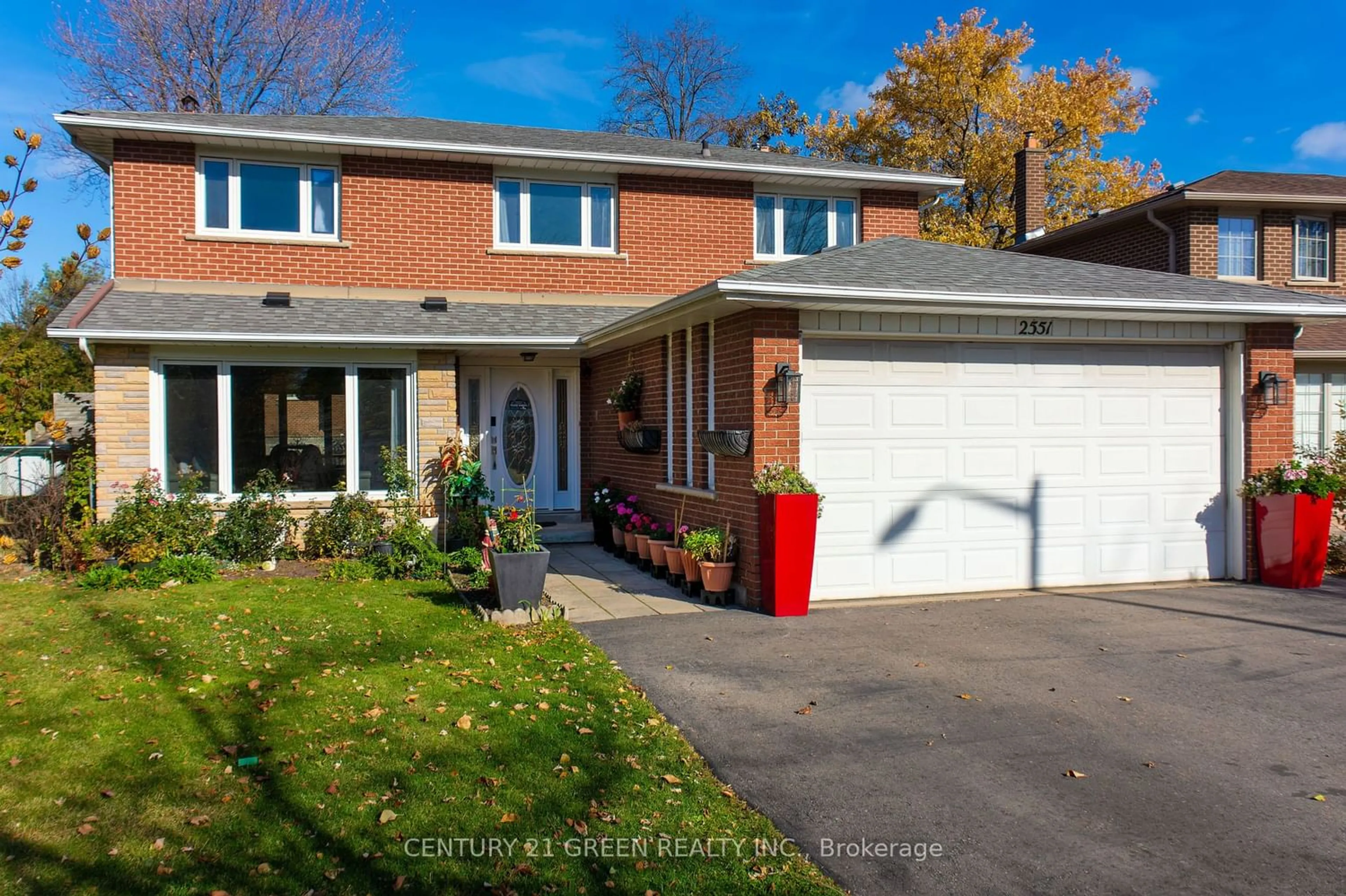 Lakeview for 2551 Birch Cres, Mississauga Ontario L5J 4G9