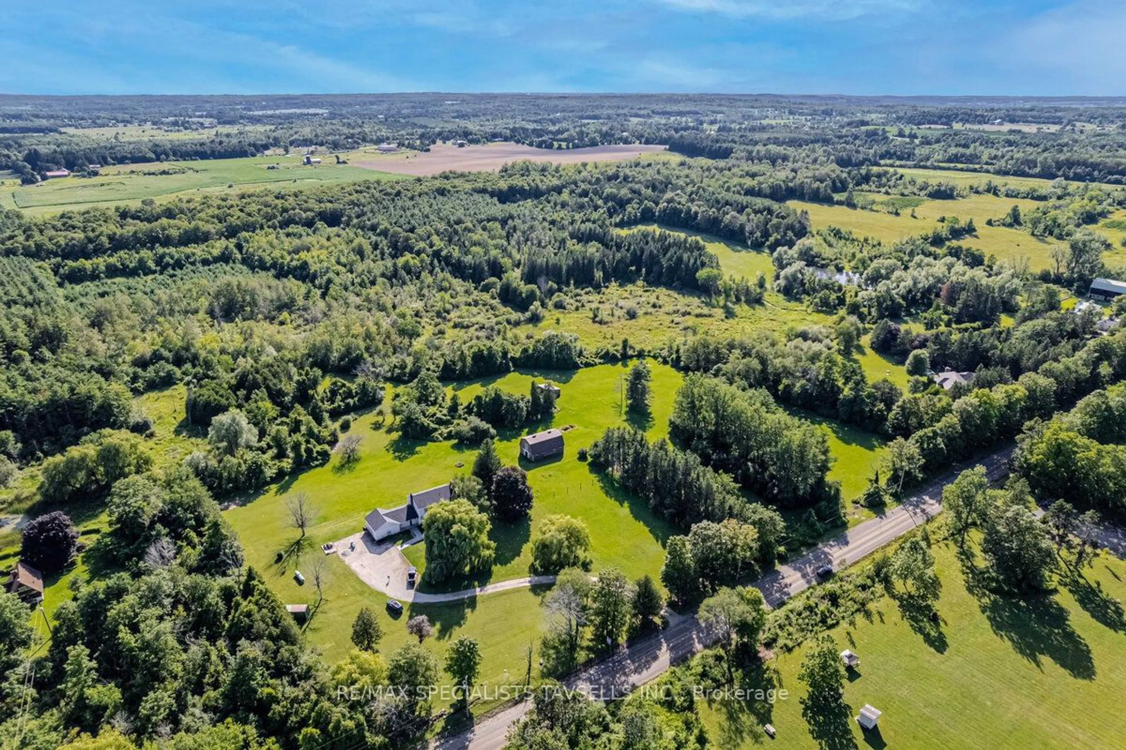 Forest view for 15558 Shaws Creek Rd, Caledon Ontario L7C 1V6
