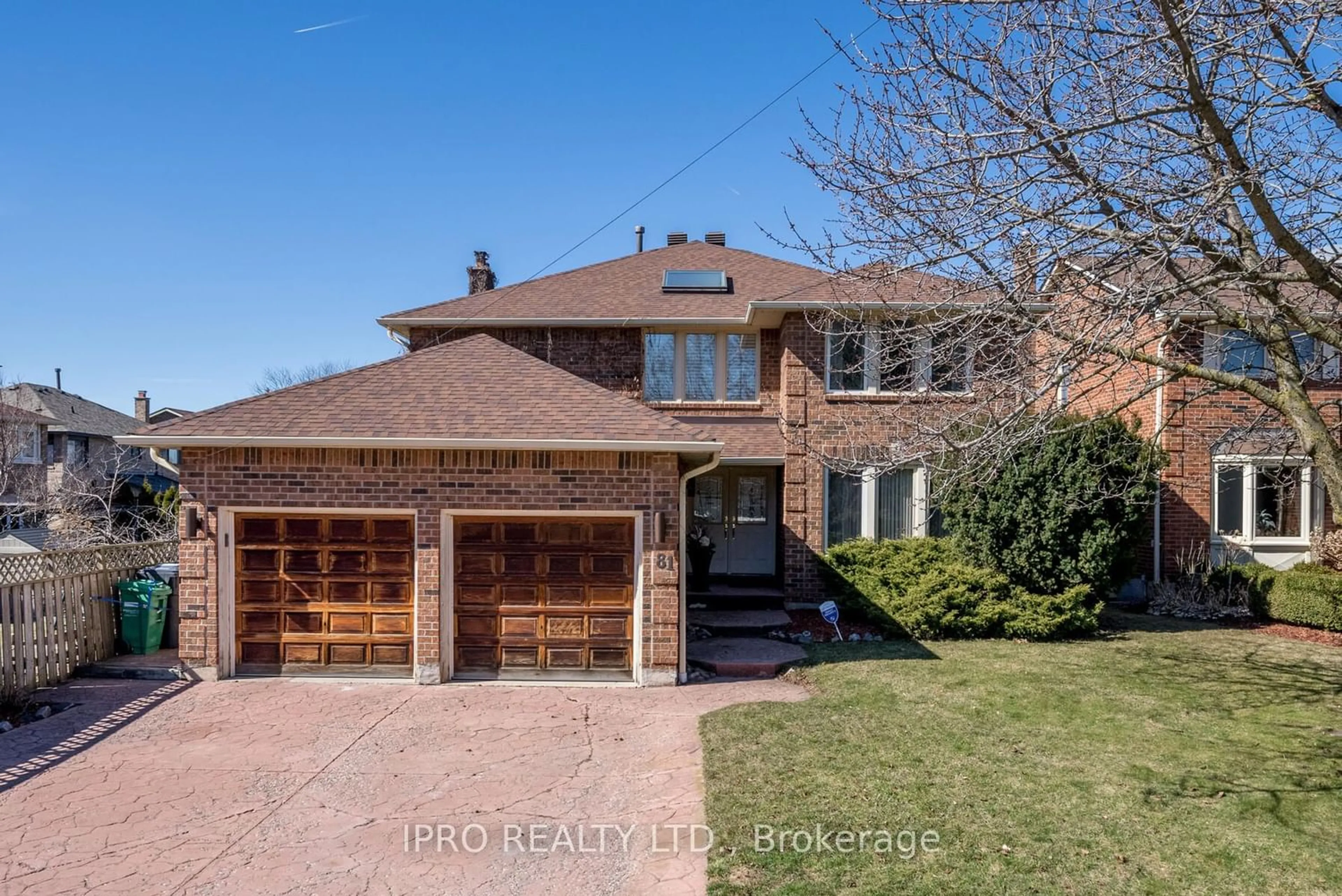 Home with brick exterior material for 81 Barr Cres, Brampton Ontario L6Z 3C9