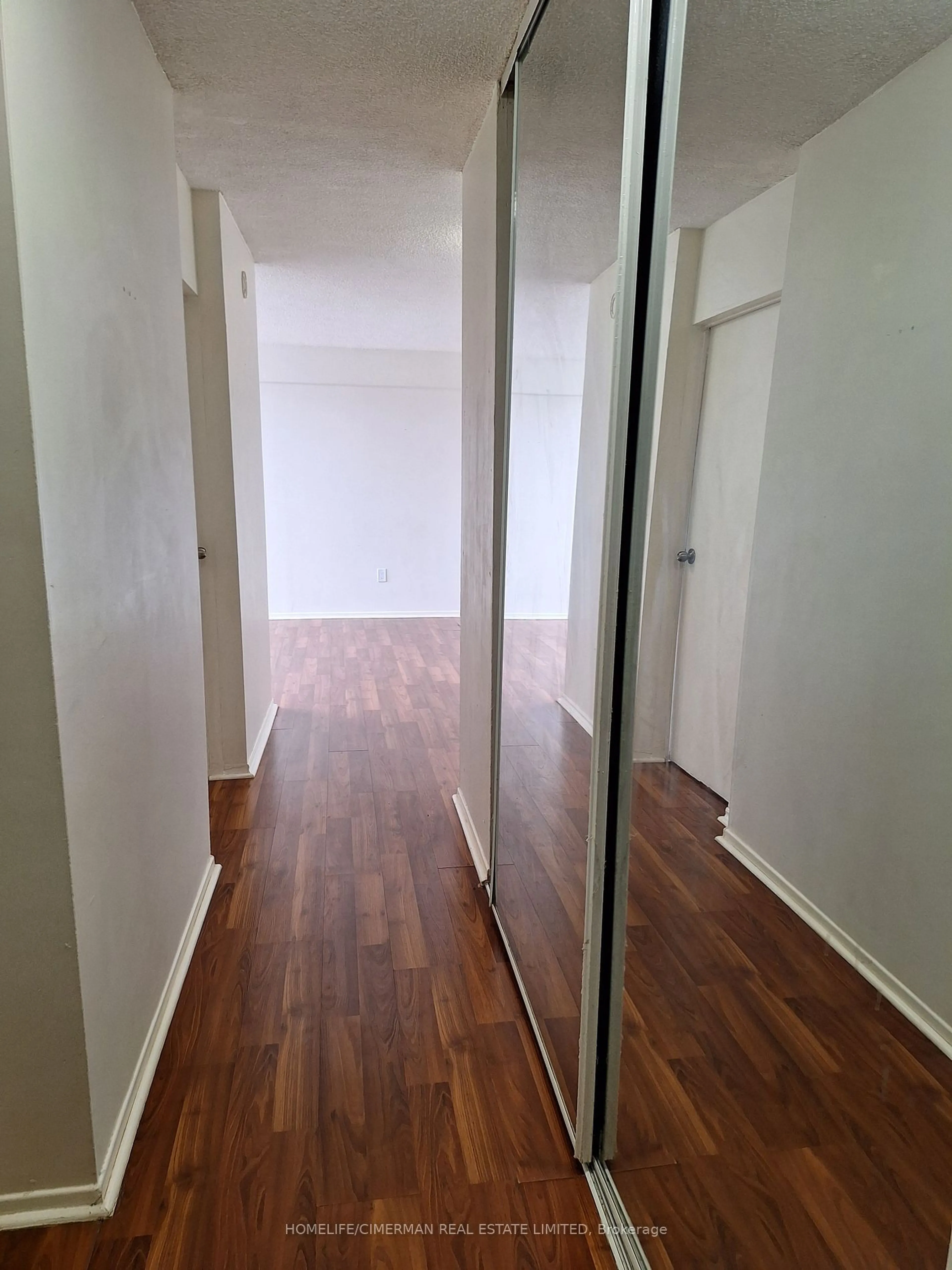 A pic of a room for 940 Caledonia Rd #1008, Toronto Ontario M6B 3Y4