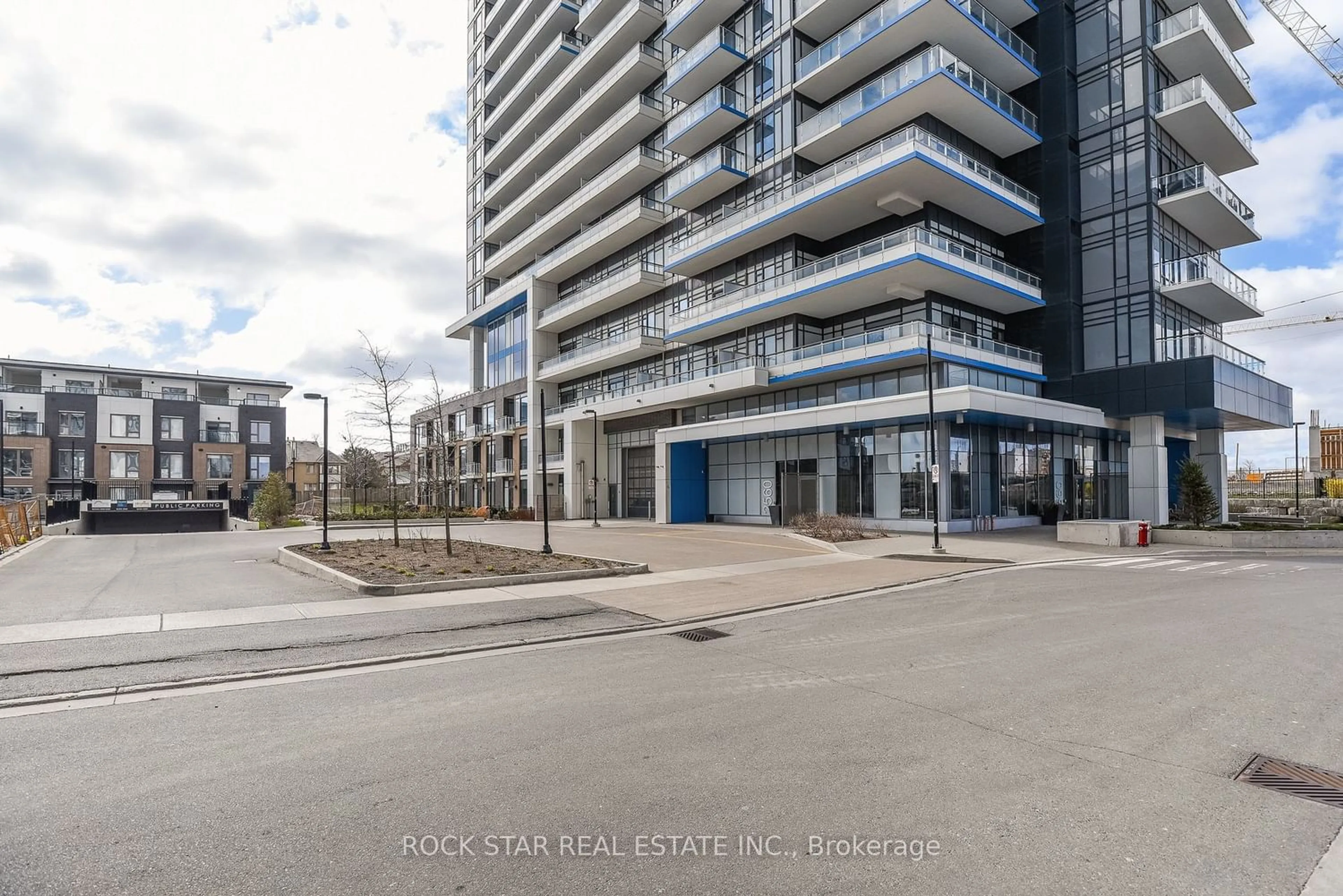 A pic from exterior of the house or condo for 2560 Eglinton Ave #1101, Mississauga Ontario L5M 0Y3