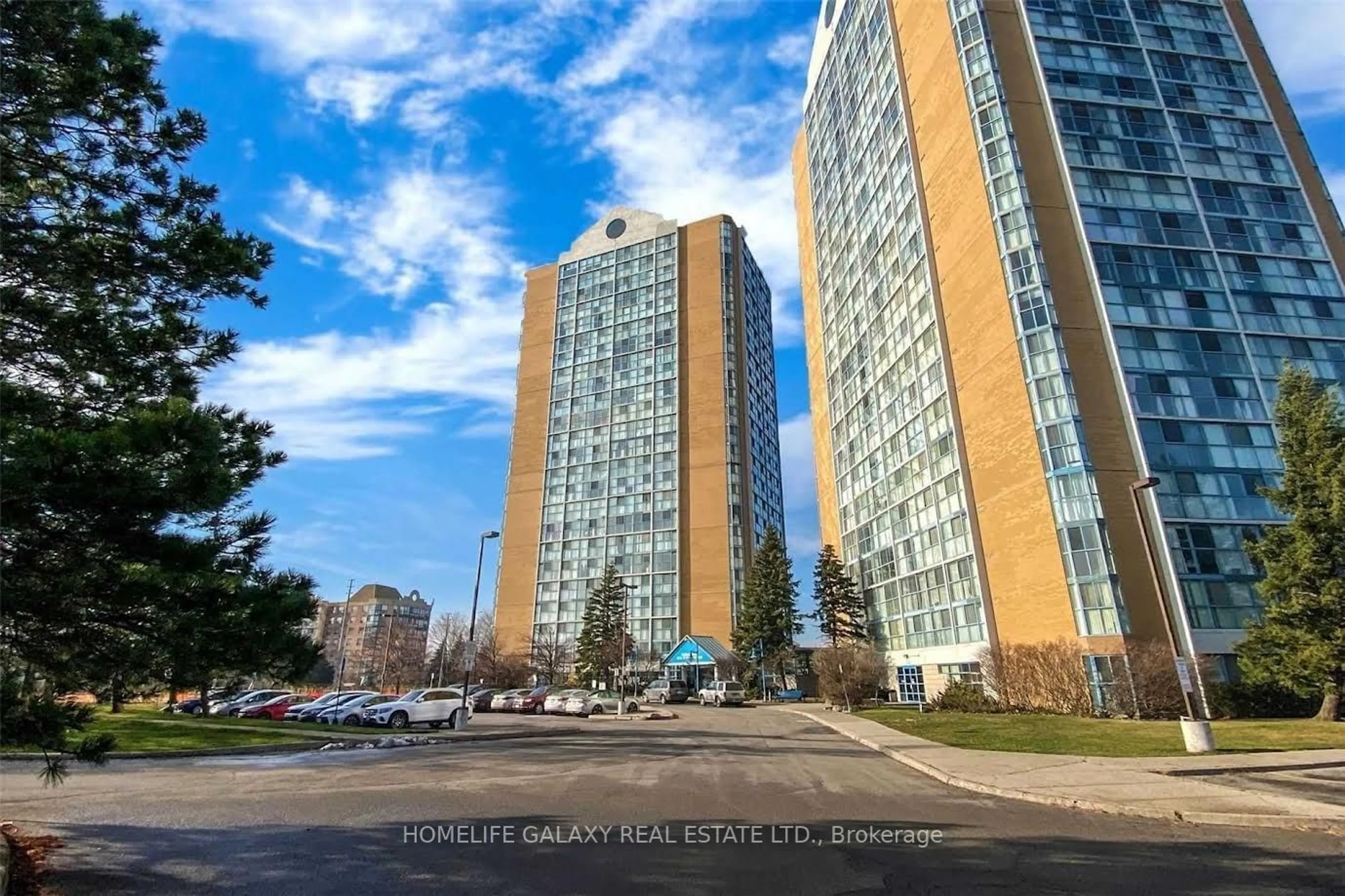 A pic from exterior of the house or condo for 25 Trailwood Dr #404, Mississauga Ontario L4Z 3K9