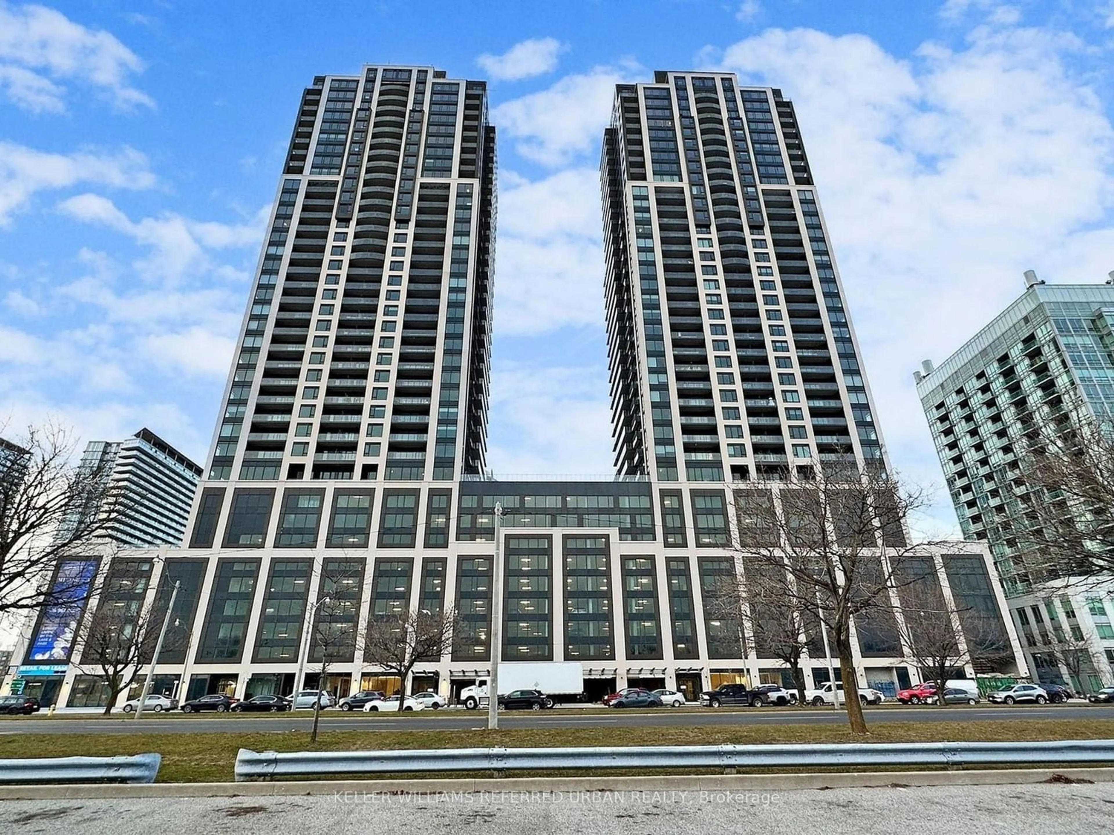 A pic from exterior of the house or condo for 1928 Lake Shore Blvd #3012, Toronto Ontario M6S 1A1