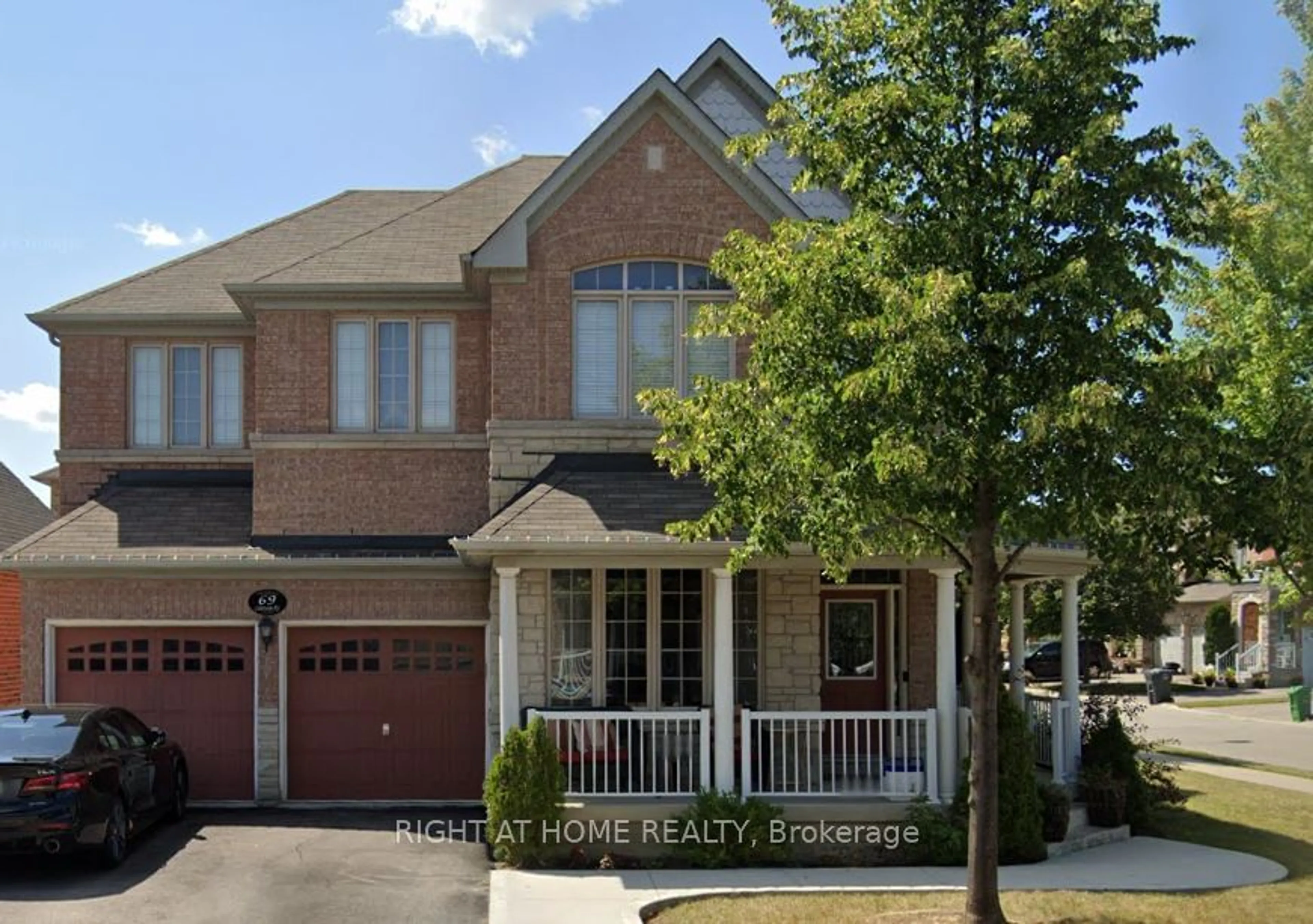 Frontside or backside of a home for 69 Calderstone Rd, Brampton Ontario L6P 2A7