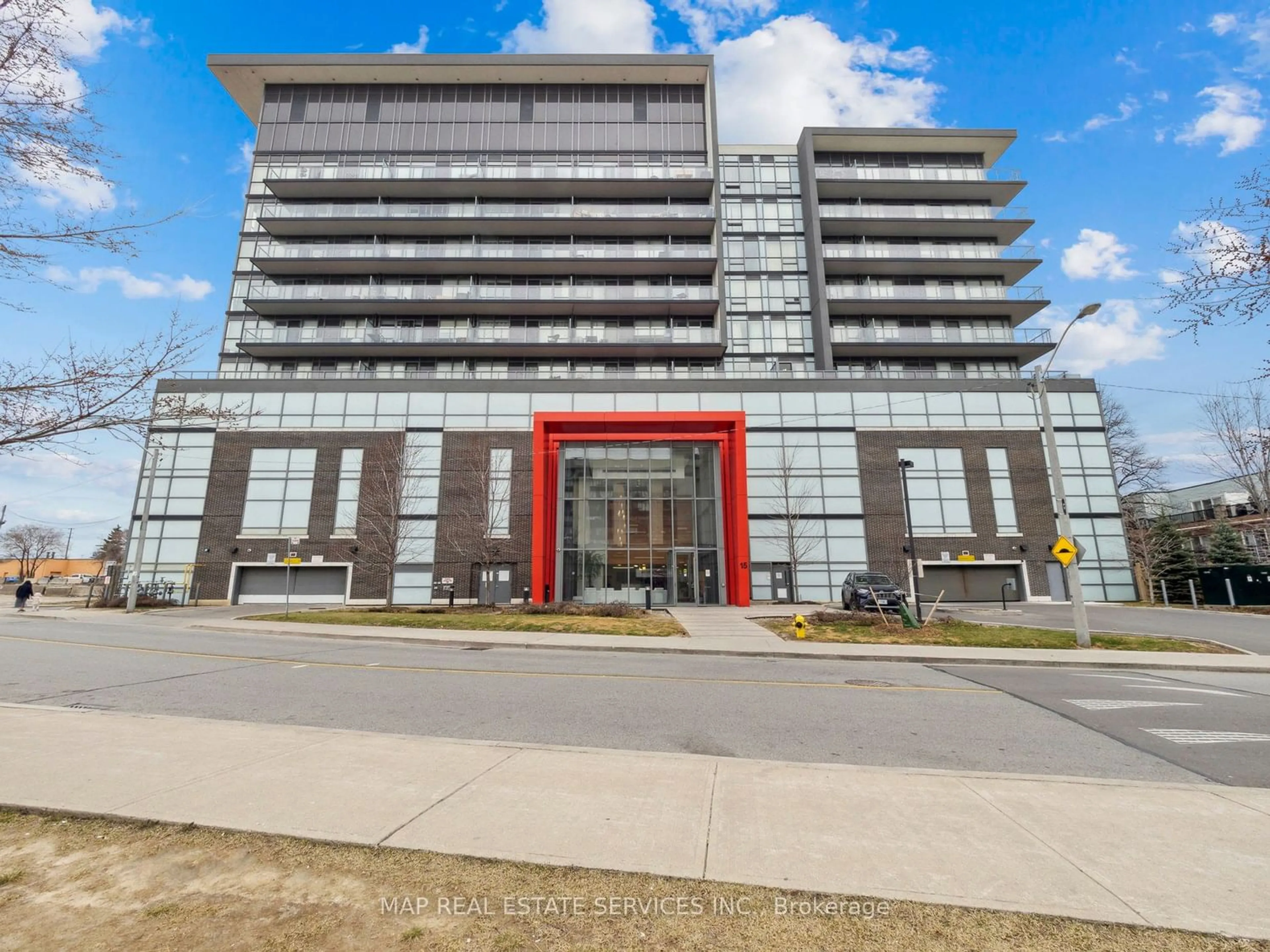 A pic from exterior of the house or condo for 15 James Finlay Way #805, Toronto Ontario M3M 0B3
