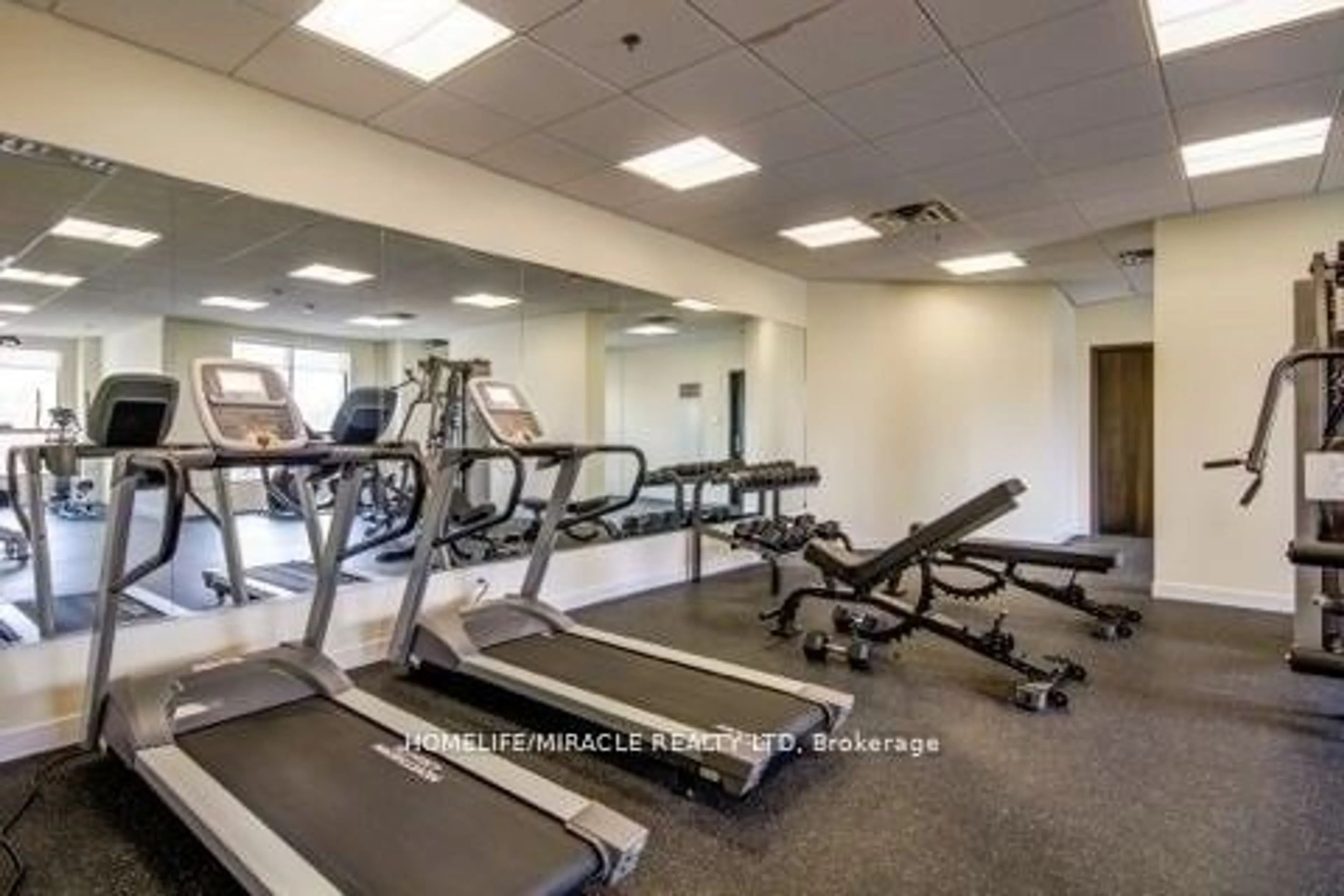 Gym or fitness room for 840 Queen's Plate Dr #1301, Toronto Ontario M9W 6Z3