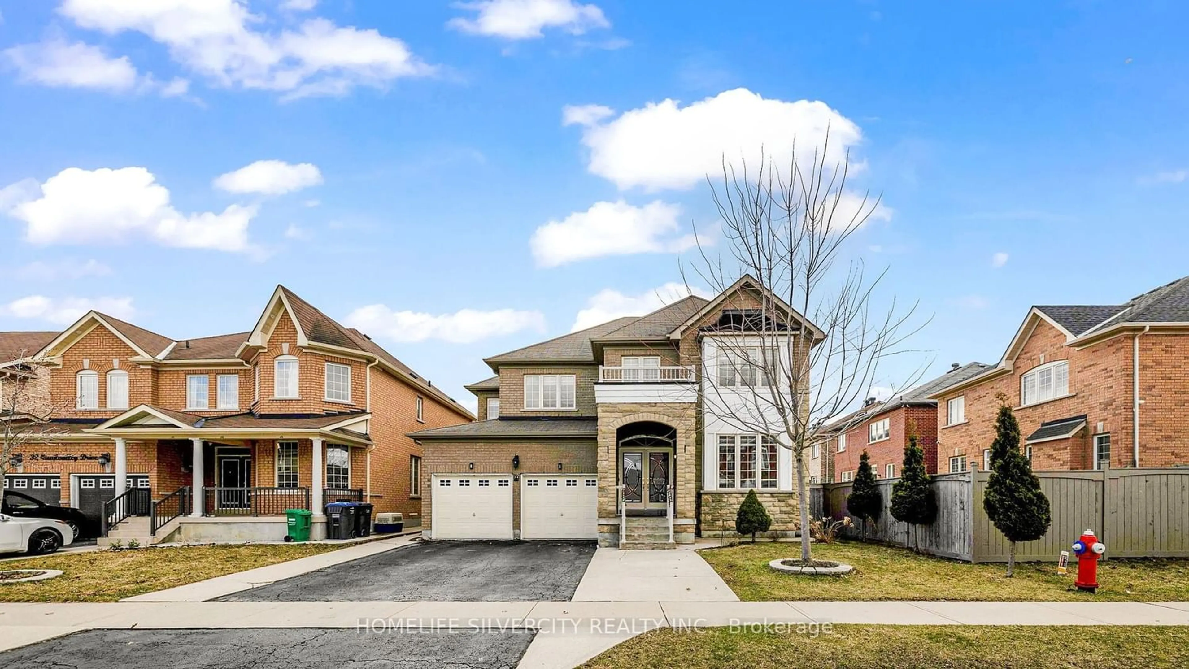 Frontside or backside of a home for 34 Quailvalley Dr, Brampton Ontario L6R 0N4