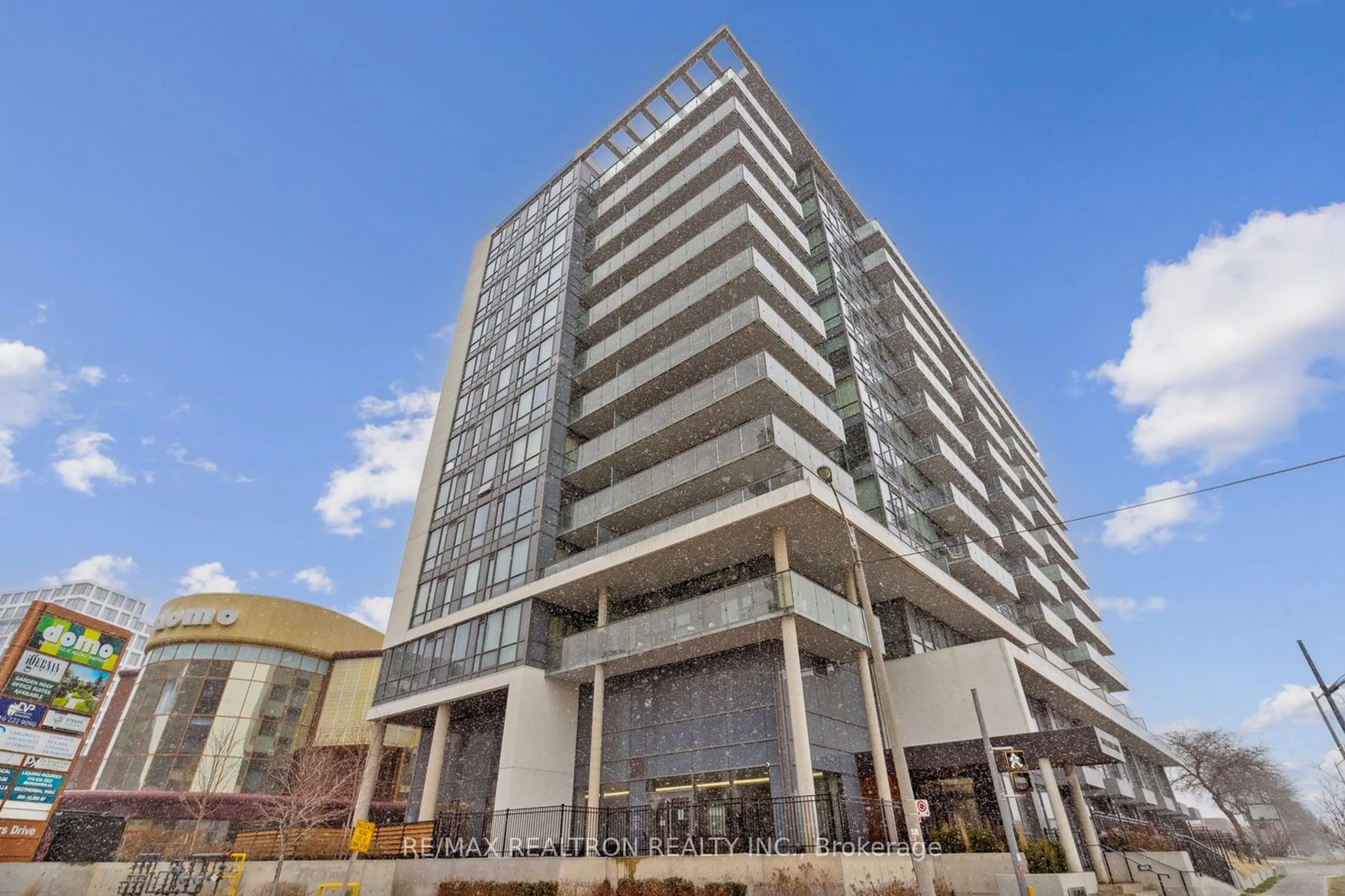 A pic from exterior of the house or condo for 10 De Boers Dr #1115, Toronto Ontario M3J 0L6