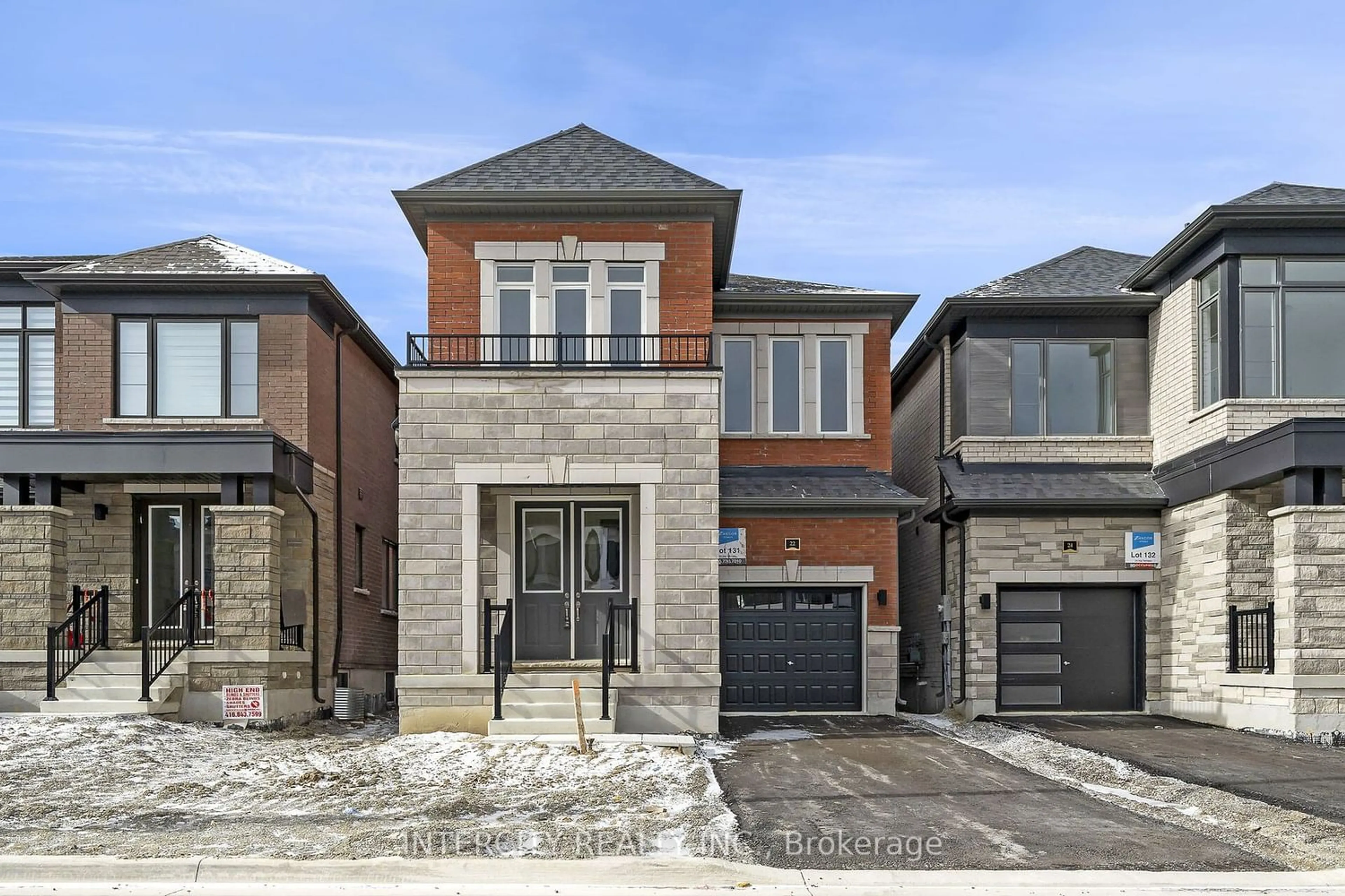 Home with brick exterior material for 22 Ida Terr, Caledon Ontario L7C 4M2