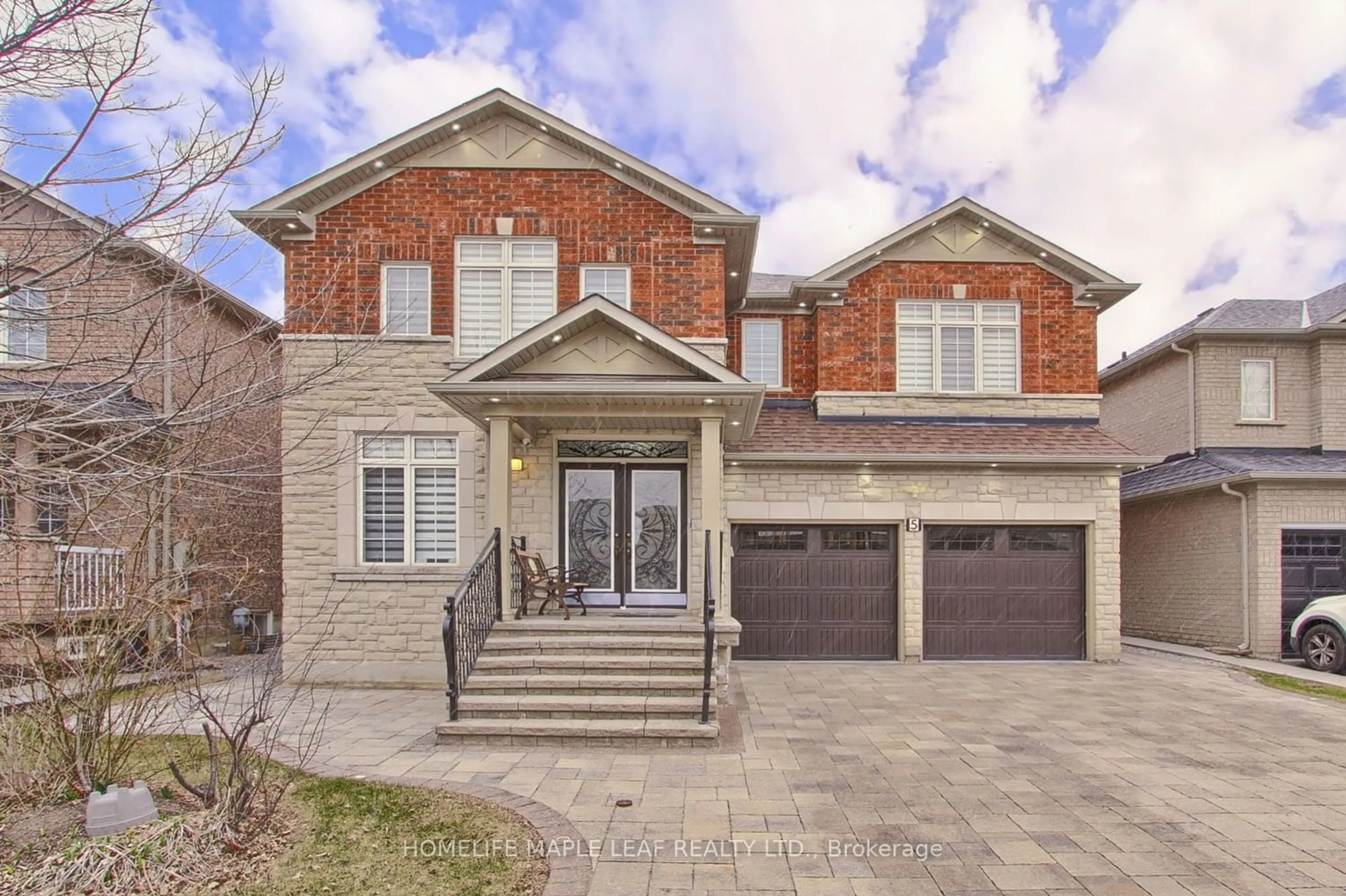 Home with brick exterior material for 5 Villagewood St, Brampton Ontario L6P 2C4