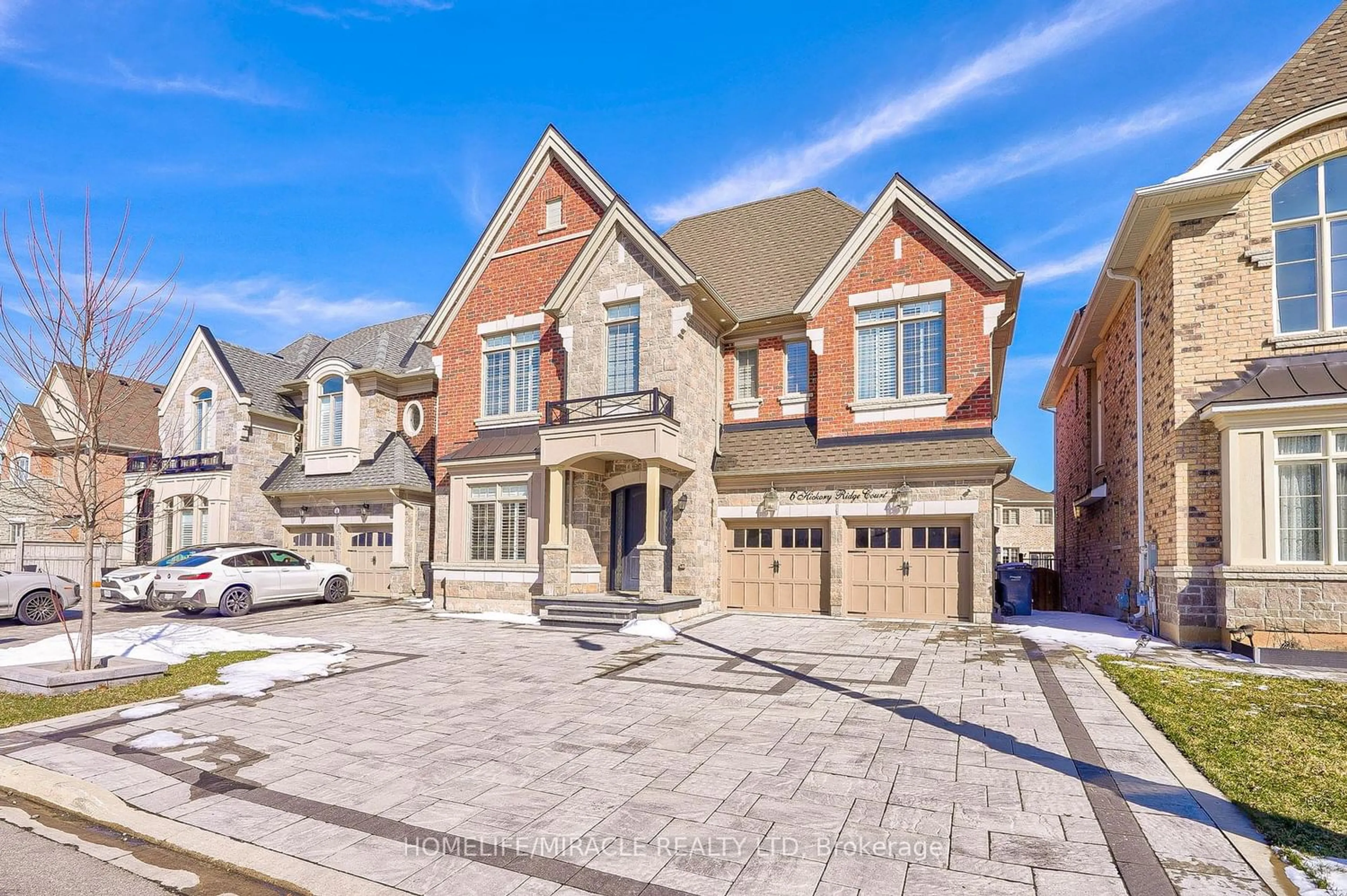 Home with brick exterior material for 6 Hickory Ridge Crt, Brampton Ontario L6Y 3A7