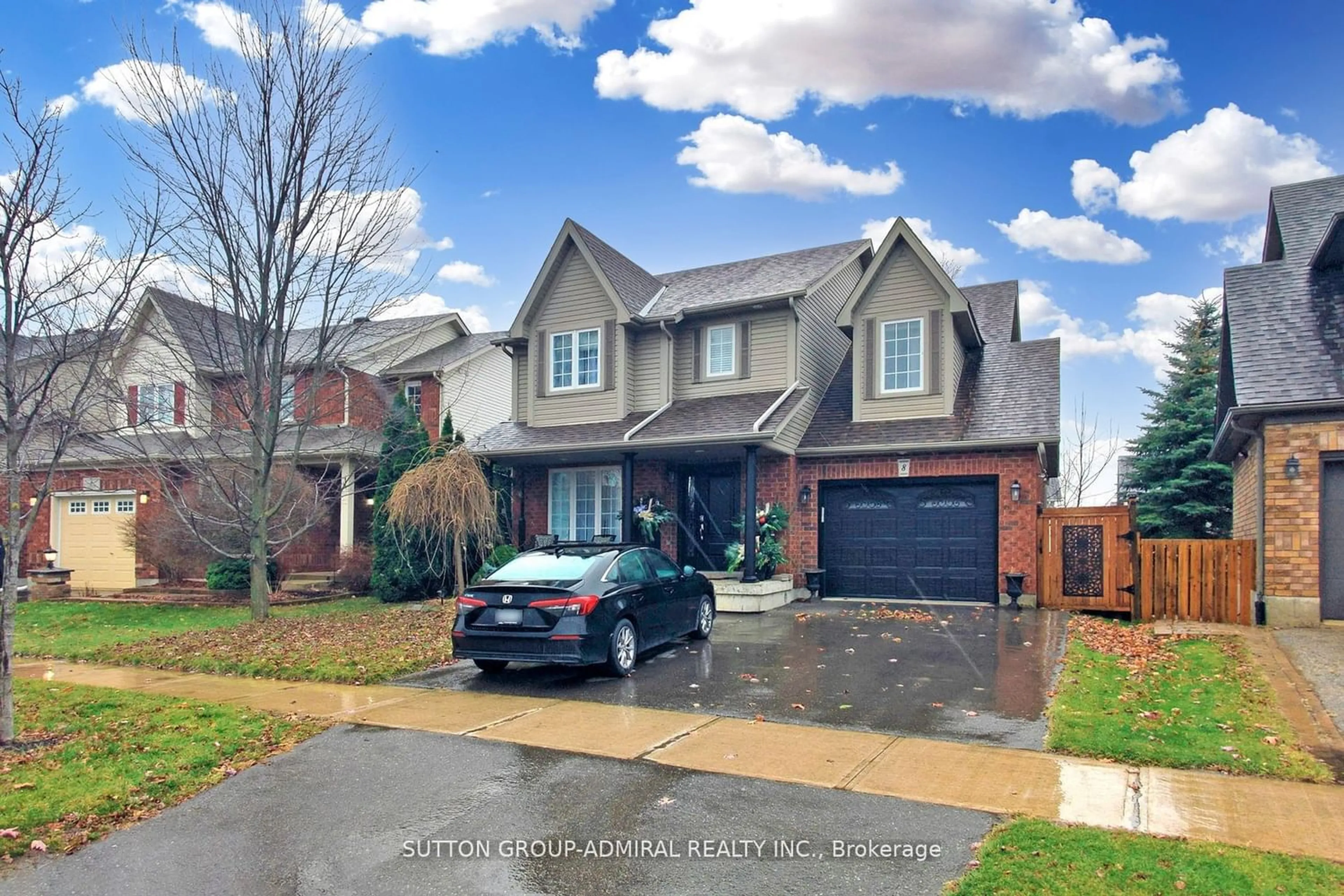 Frontside or backside of a home for 8 Clarke Ave, Orangeville Ontario L9W 5J6