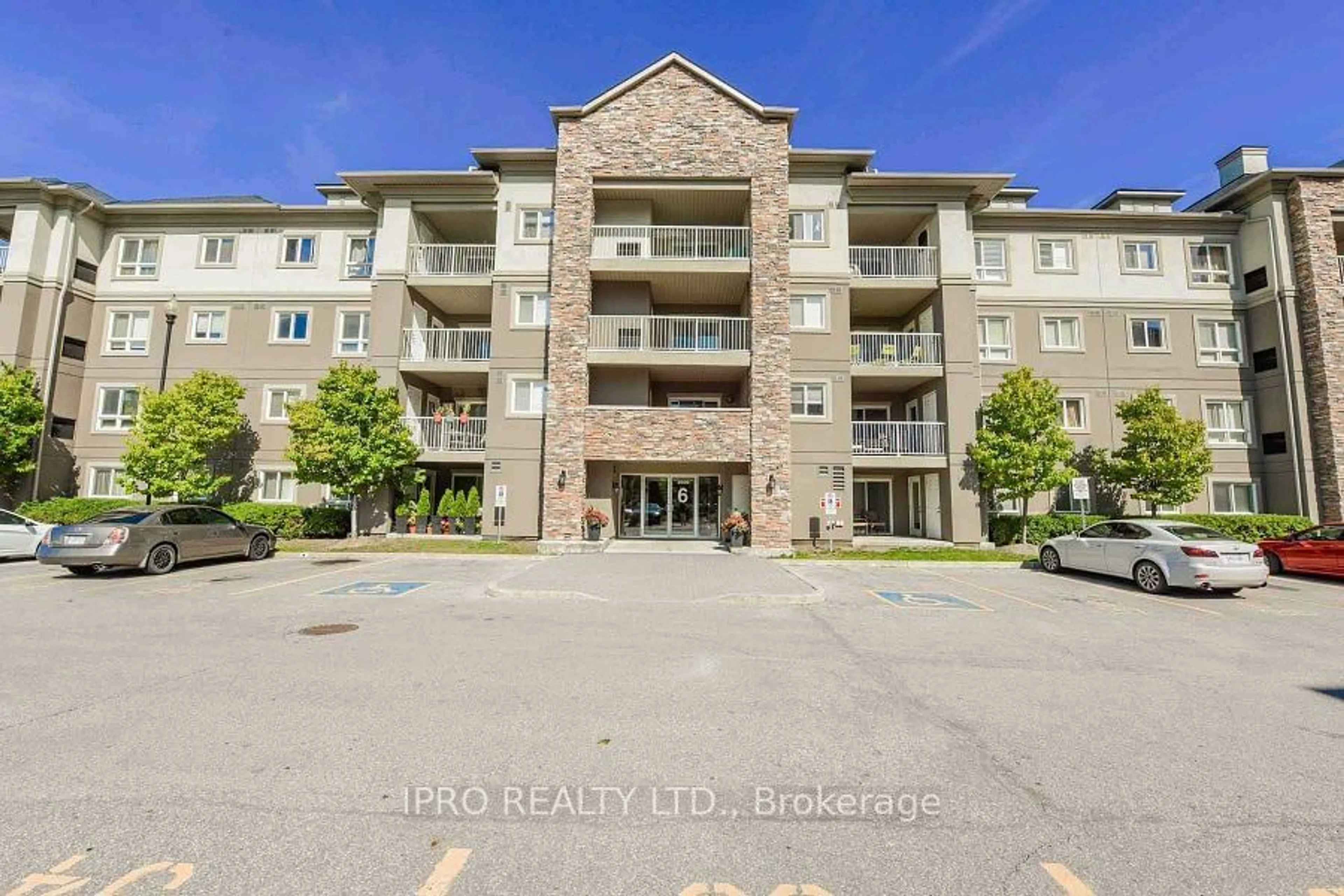 A pic from exterior of the house or condo for 6 Dayspring Circle Circ #2212, Brampton Ontario L6P 2Z6
