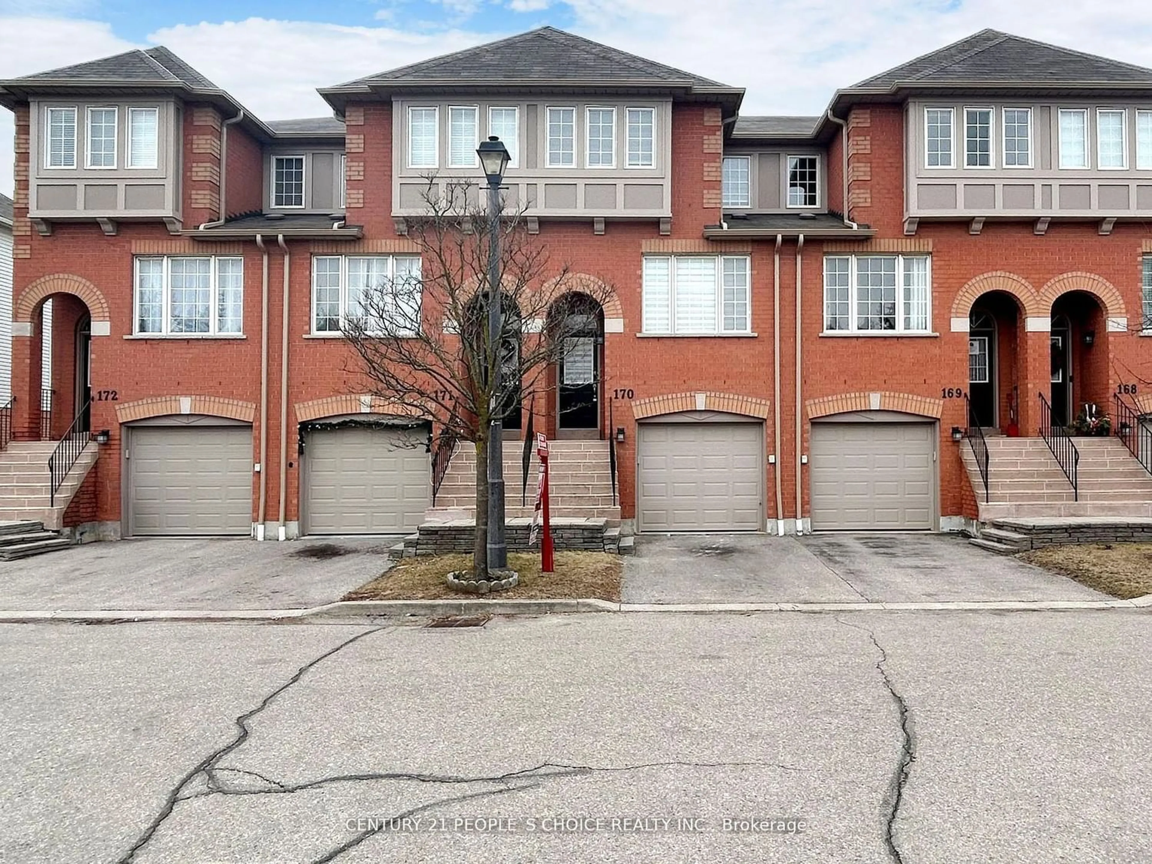 A pic from exterior of the house or condo for 5030 Heatherleigh Ave #170, Mississauga Ontario L5V 2G7