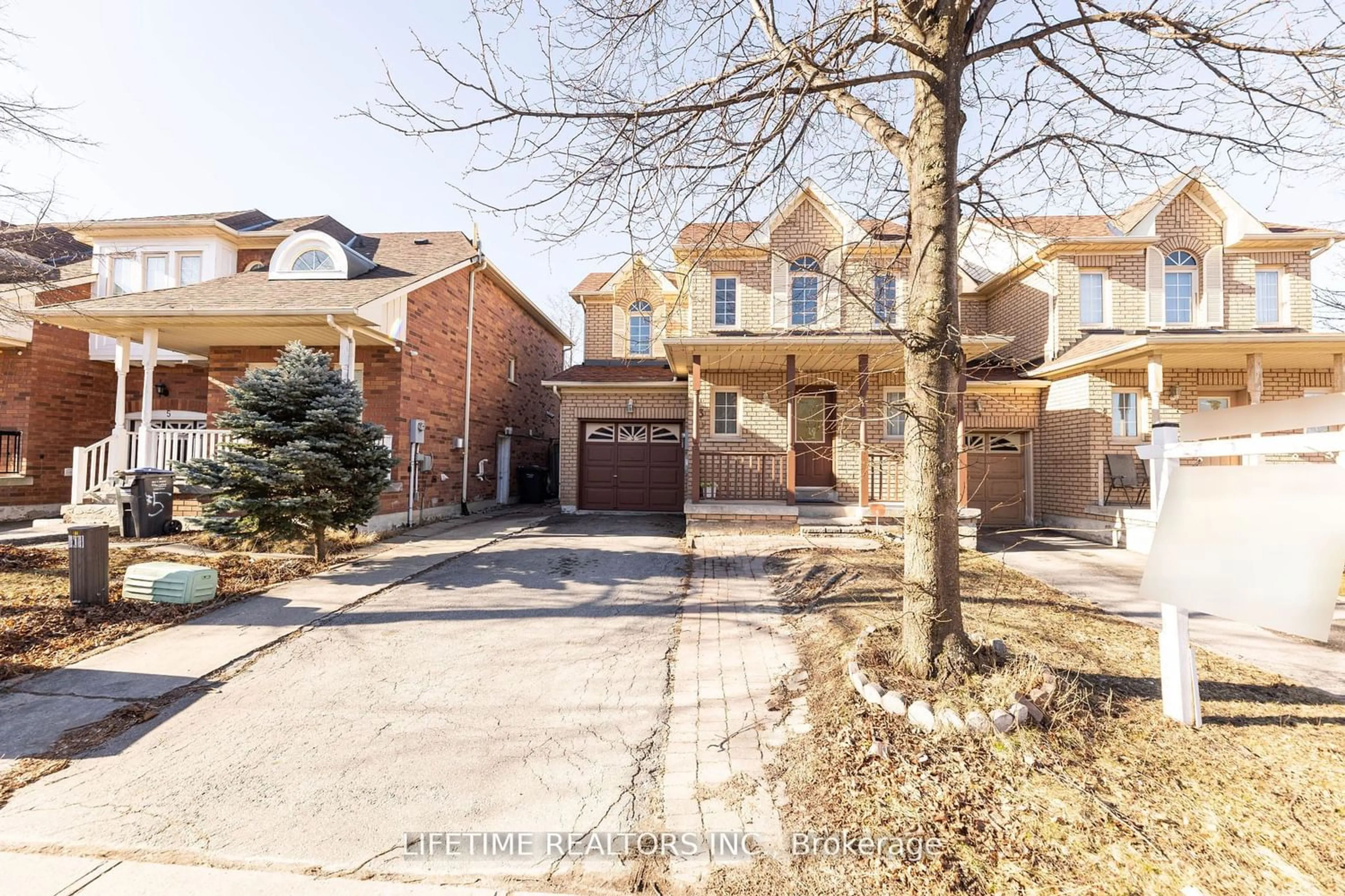 Home with brick exterior material for 3 Giraffe Ave, Brampton Ontario L6R 1Y8