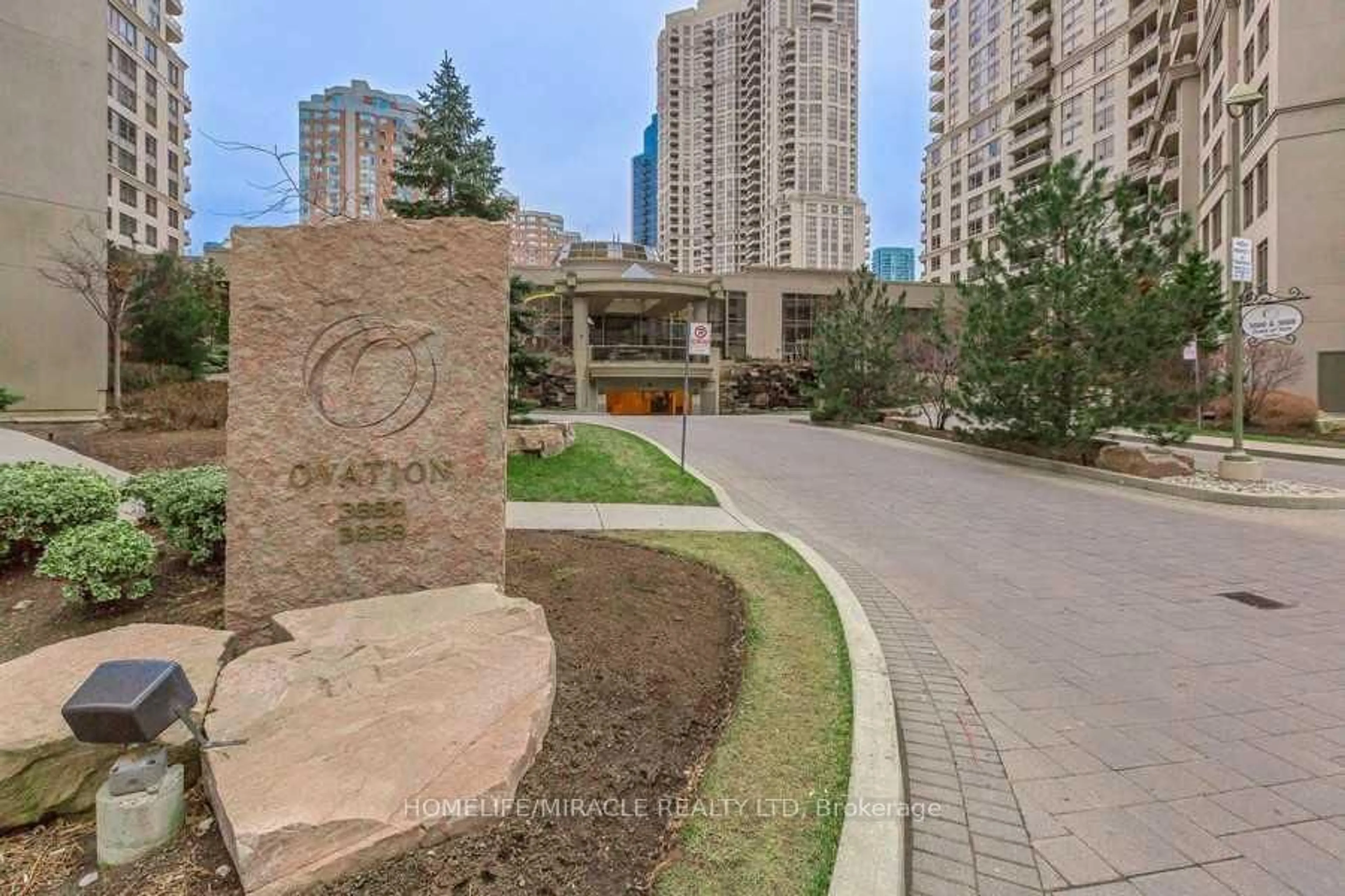 A pic from exterior of the house or condo for 3880 Duke Of York Blvd #1401, Mississauga Ontario L5B 4M7
