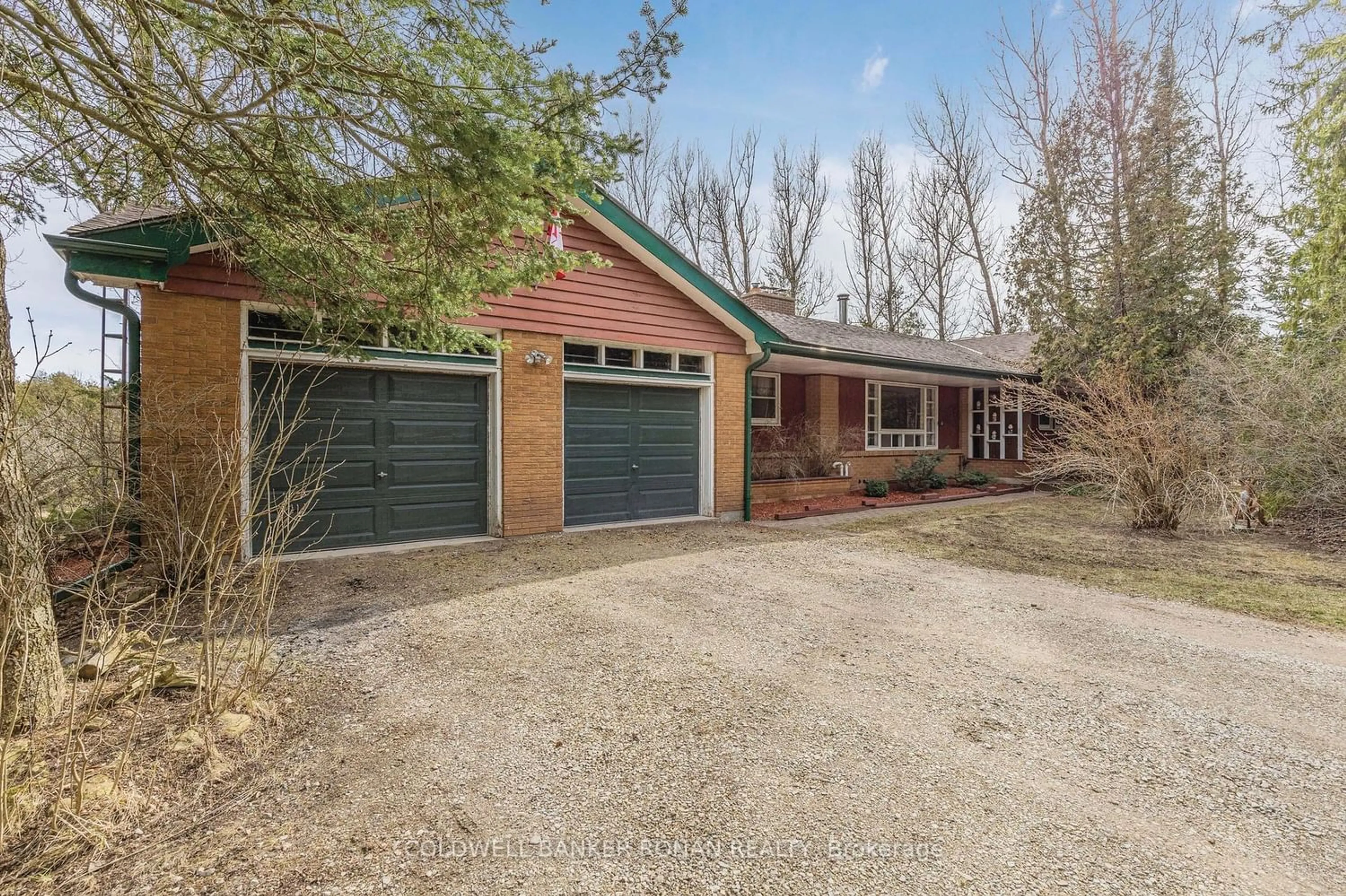 Cottage for 689 Highpoint Sdrd, Caledon Ontario L7K 0J6