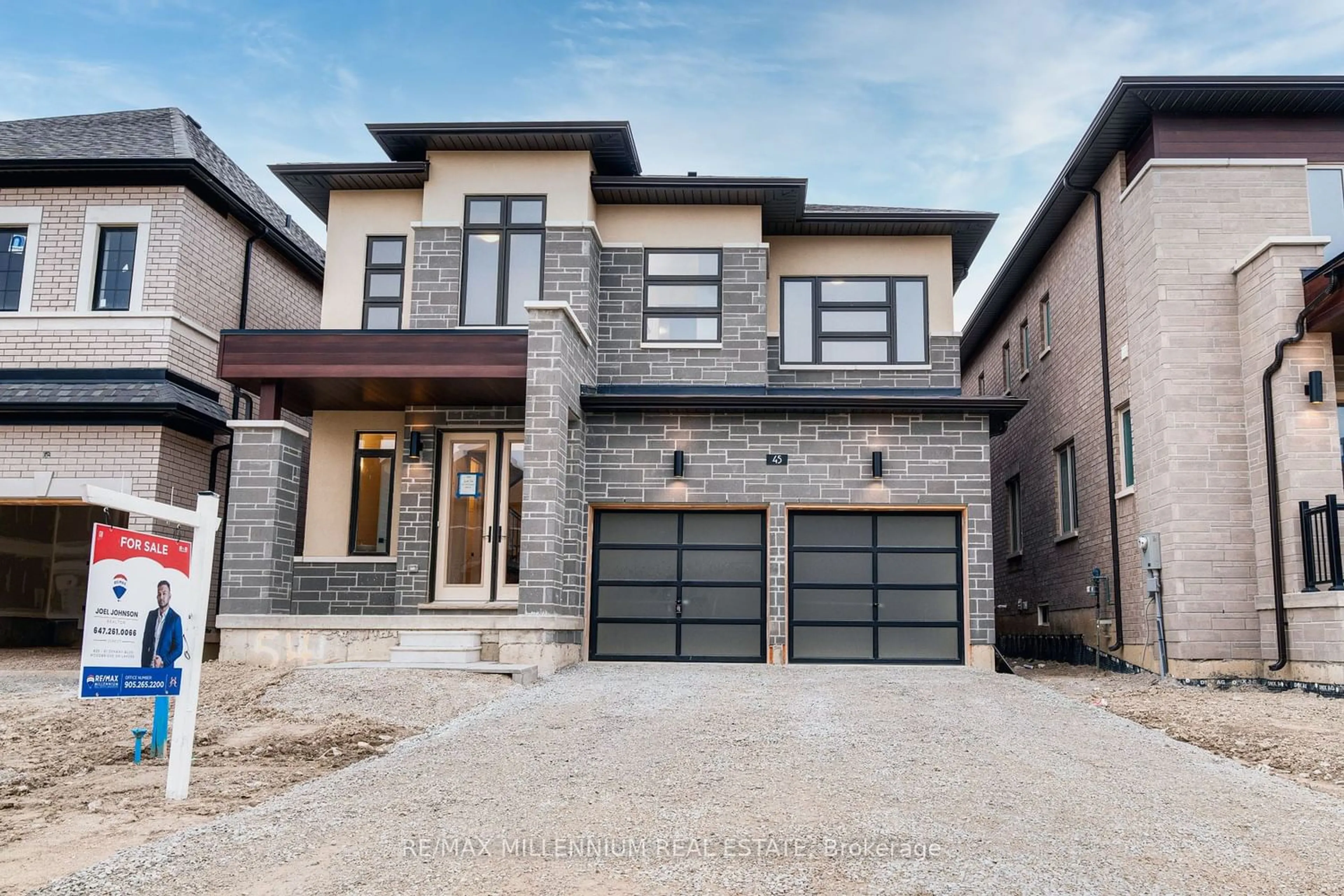 Home with brick exterior material for 45 Michener Dr, Brampton Ontario L6R 0B8