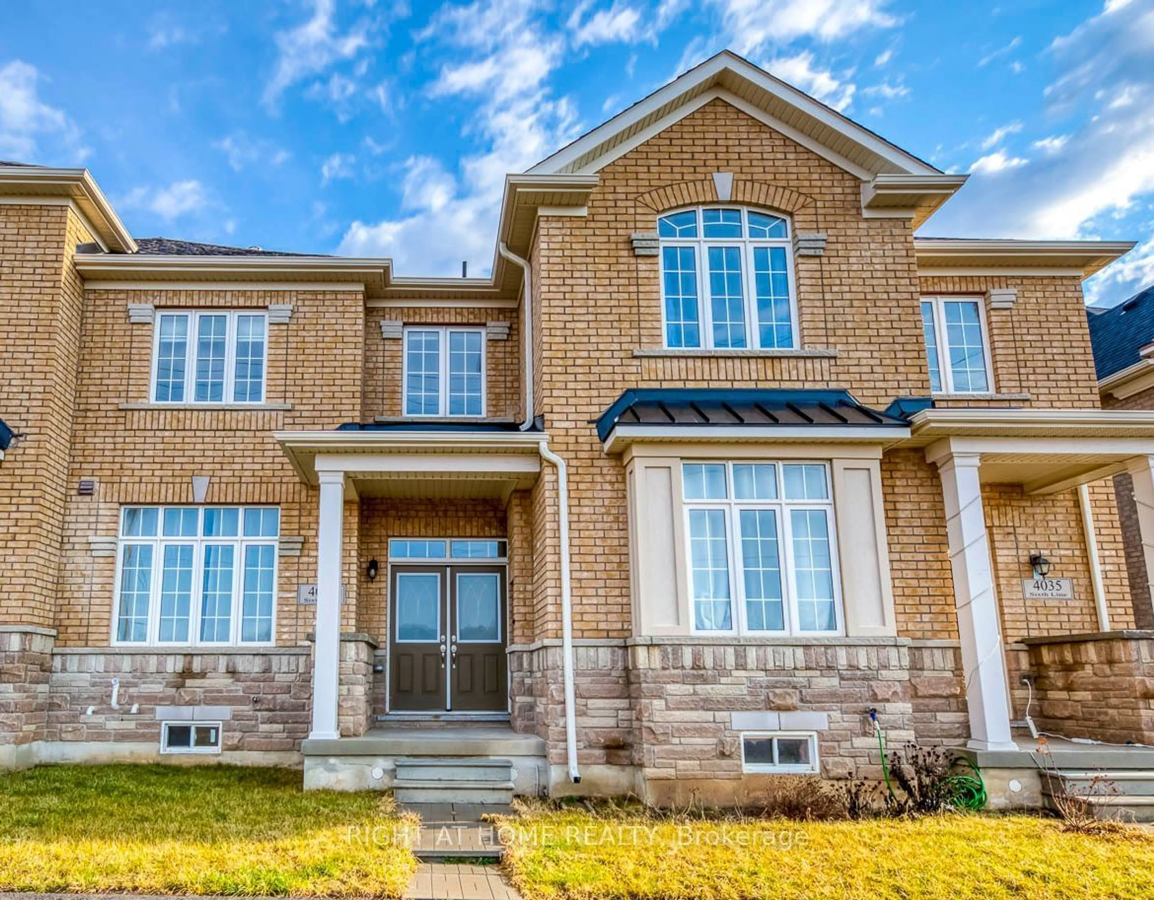 Home with brick exterior material for 4037 Sixth Line, Oakville Ontario L6H 3P8