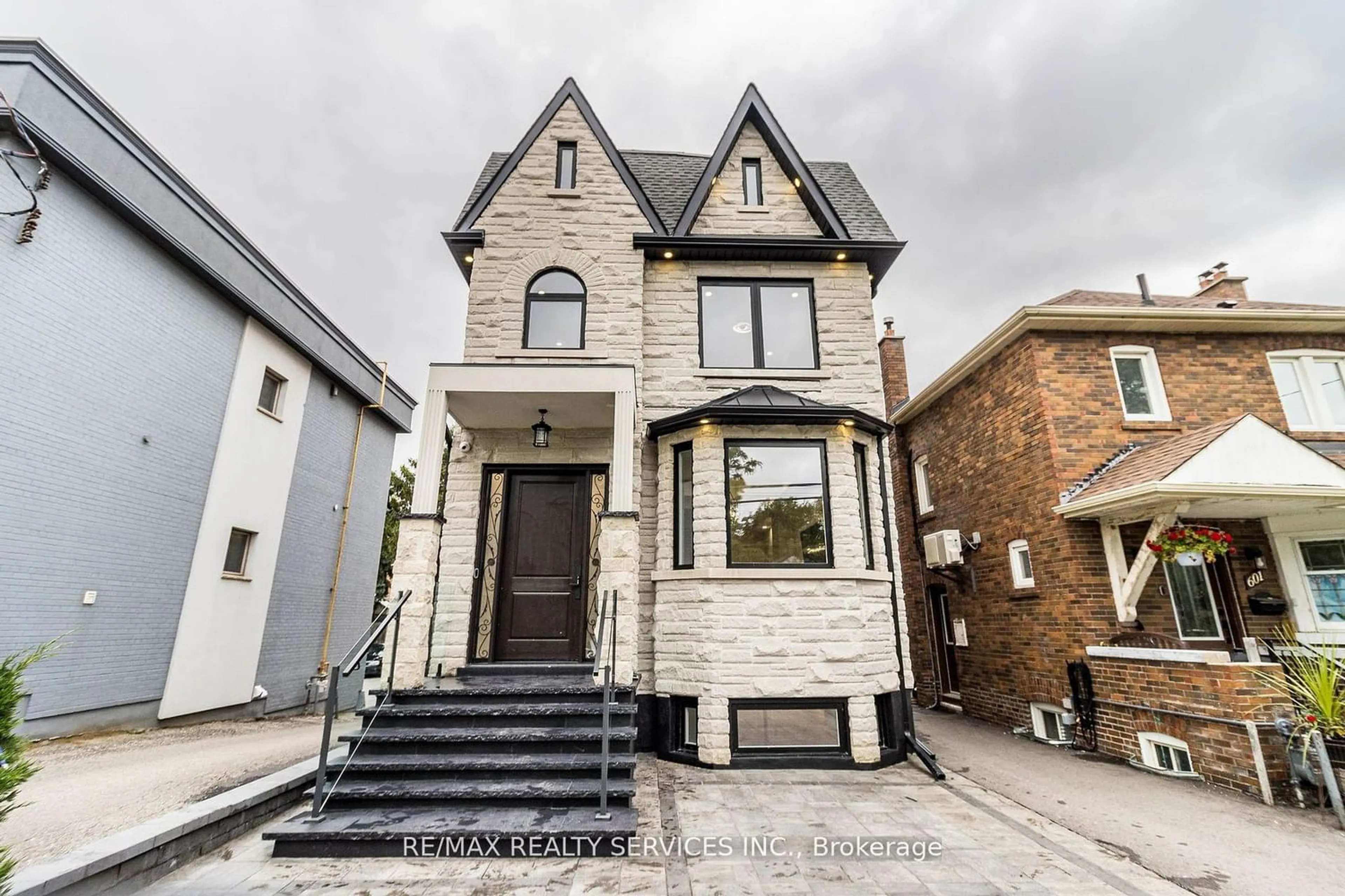 Home with brick exterior material for 603 Royal York Rd, Toronto Ontario M8Y 2S8