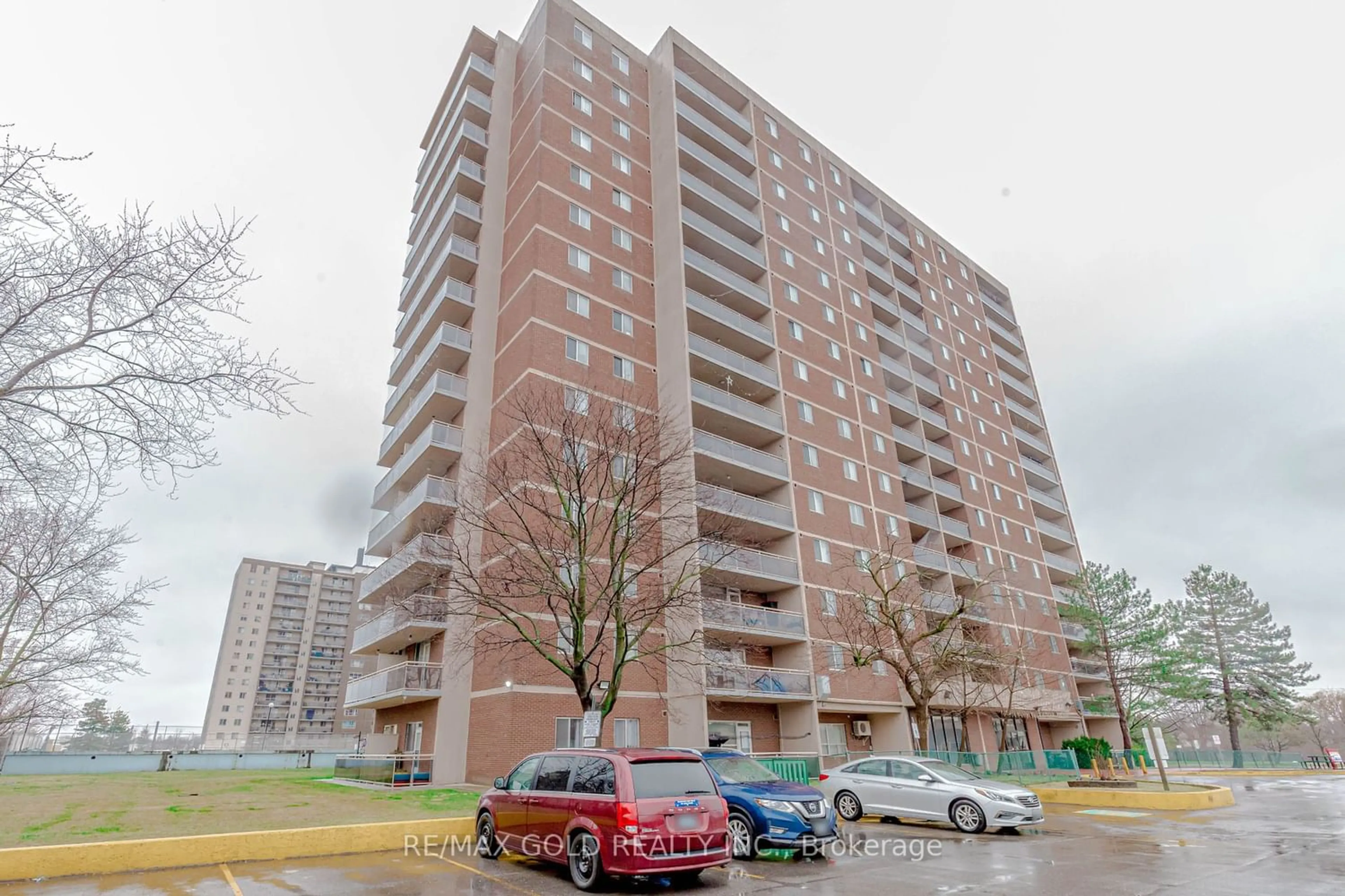 A pic from exterior of the house or condo for 49 Silverstone Dr #103, Toronto Ontario M9V 3G2