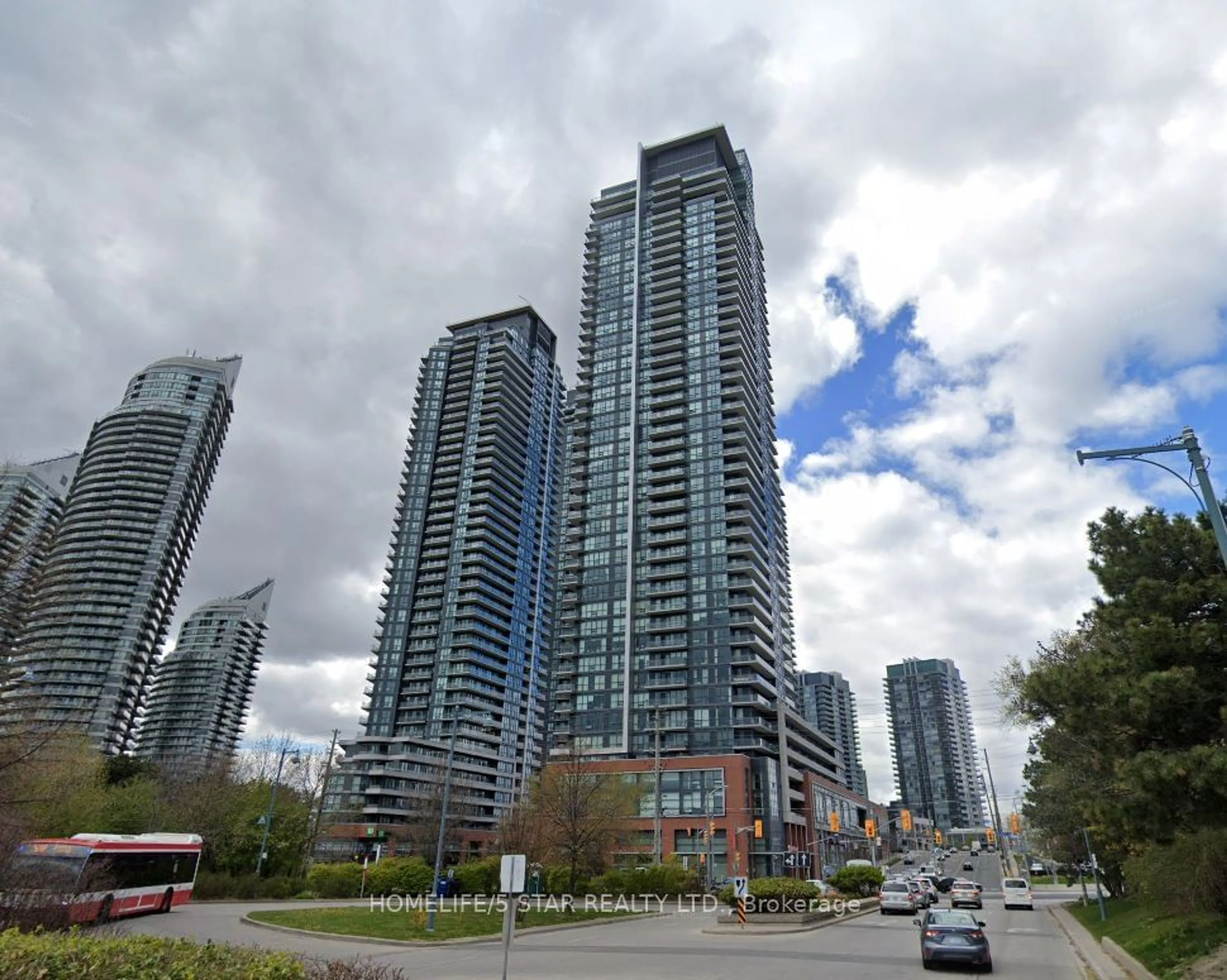 A pic from exterior of the house or condo for 2200 Lake Shore Blvd #906, Toronto Ontario M8V 1A4