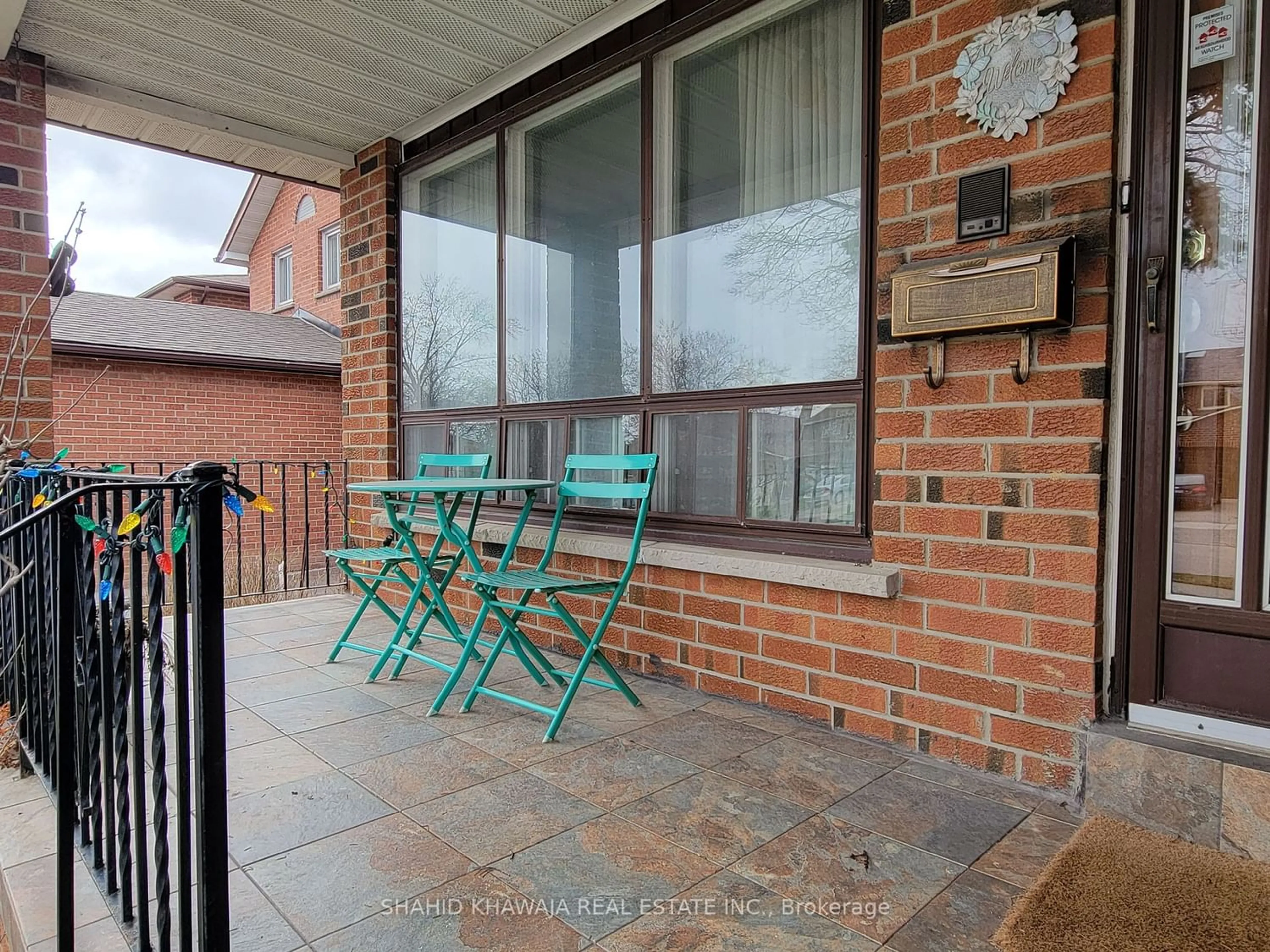 Balcony in the apartment for 4170 Sunset Valley Crt, Mississauga Ontario L4W 3L5