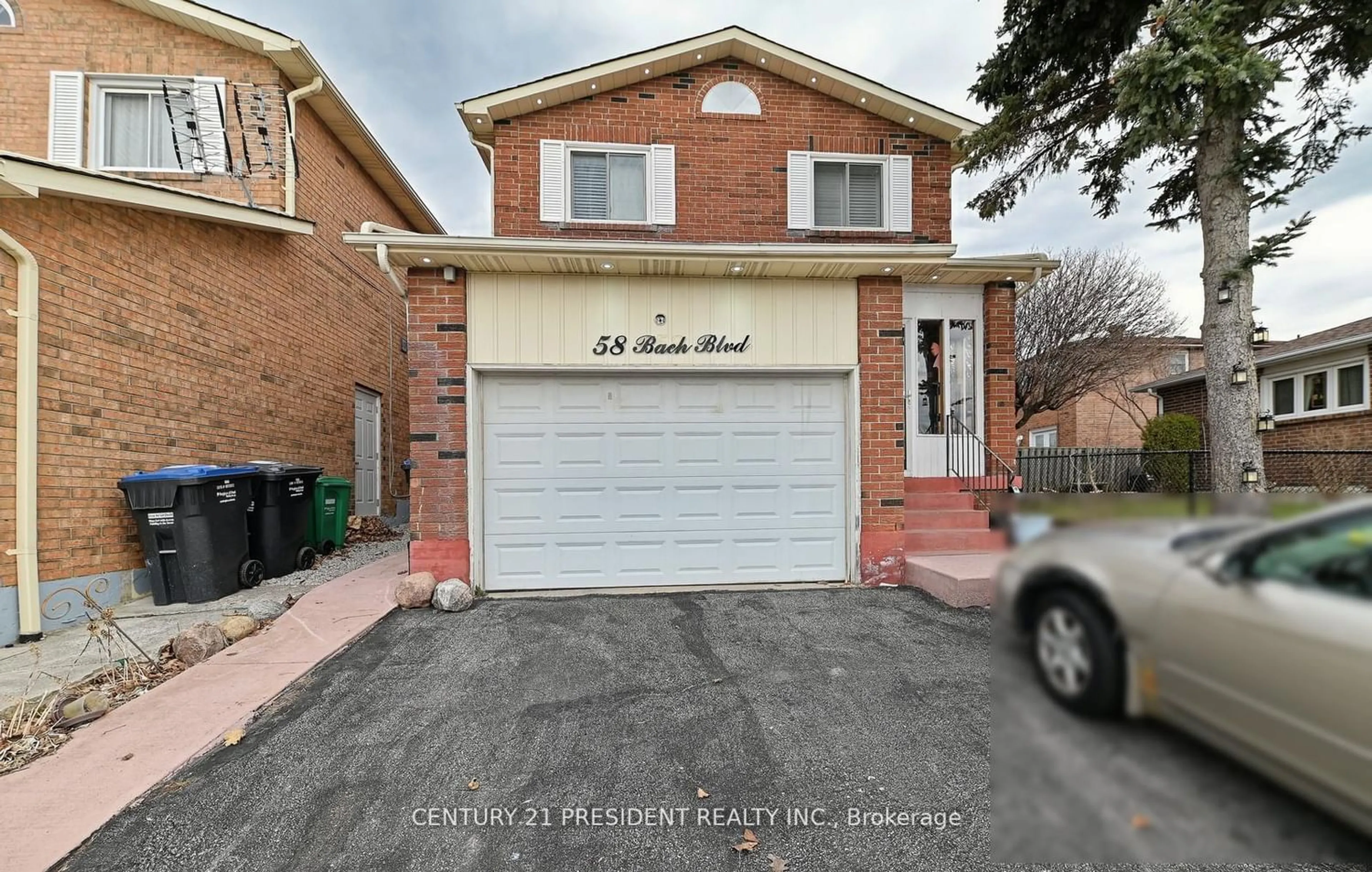 Home with brick exterior material for 58 Bach Blvd, Brampton Ontario L6Y 2X5