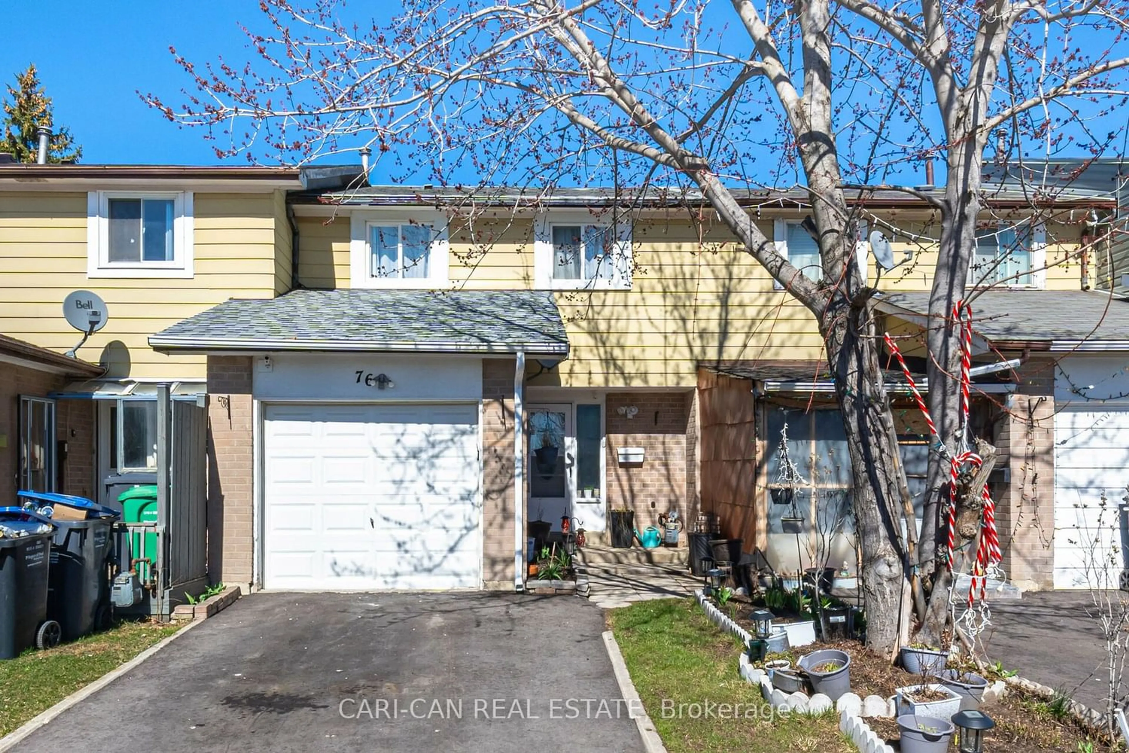A pic from exterior of the house or condo for 76 Skegby Rd, Brampton Ontario L6V 2T9