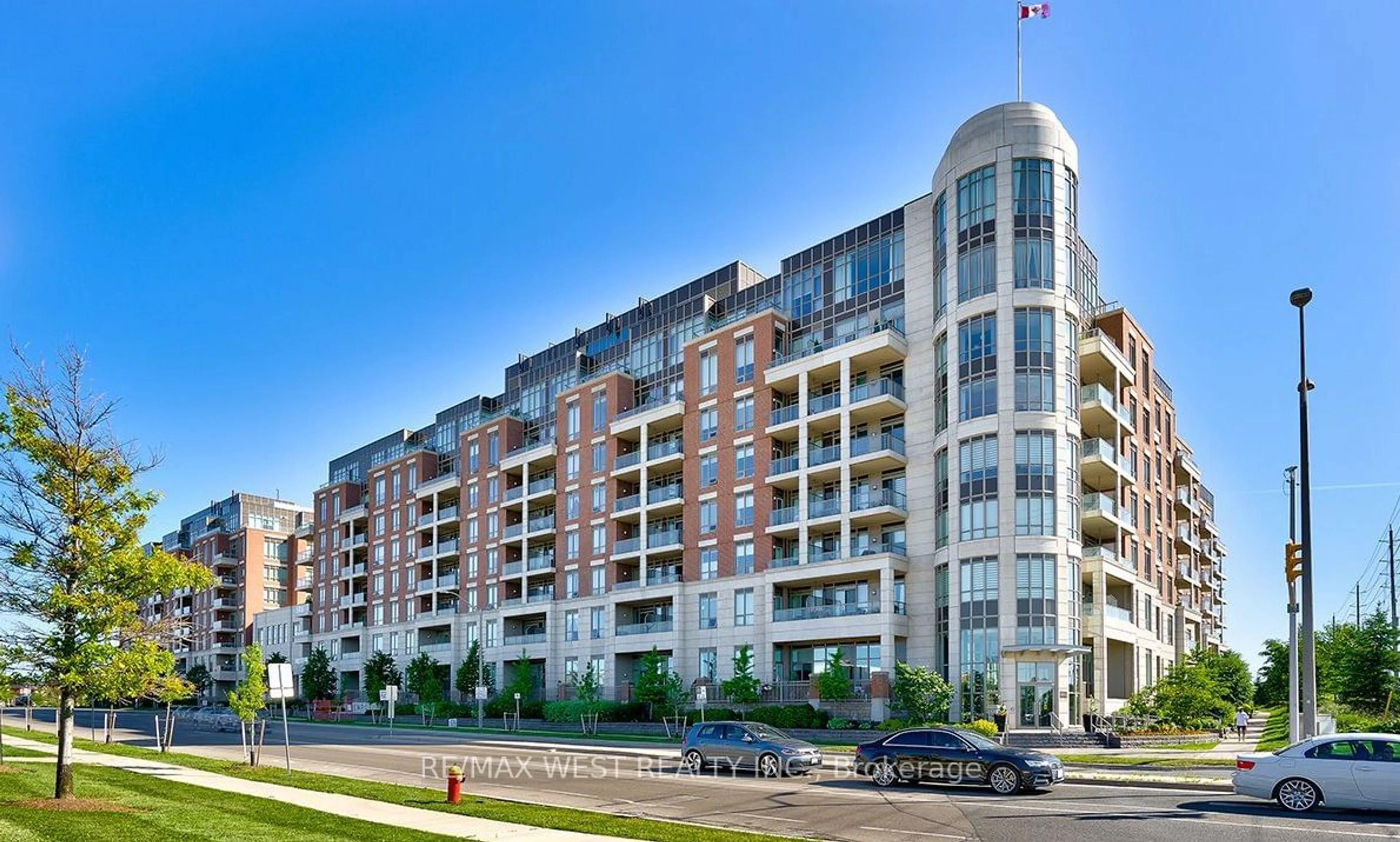 A pic from exterior of the house or condo for 2480 Prince Michael Dr #211, Oakville Ontario L6H 0H1