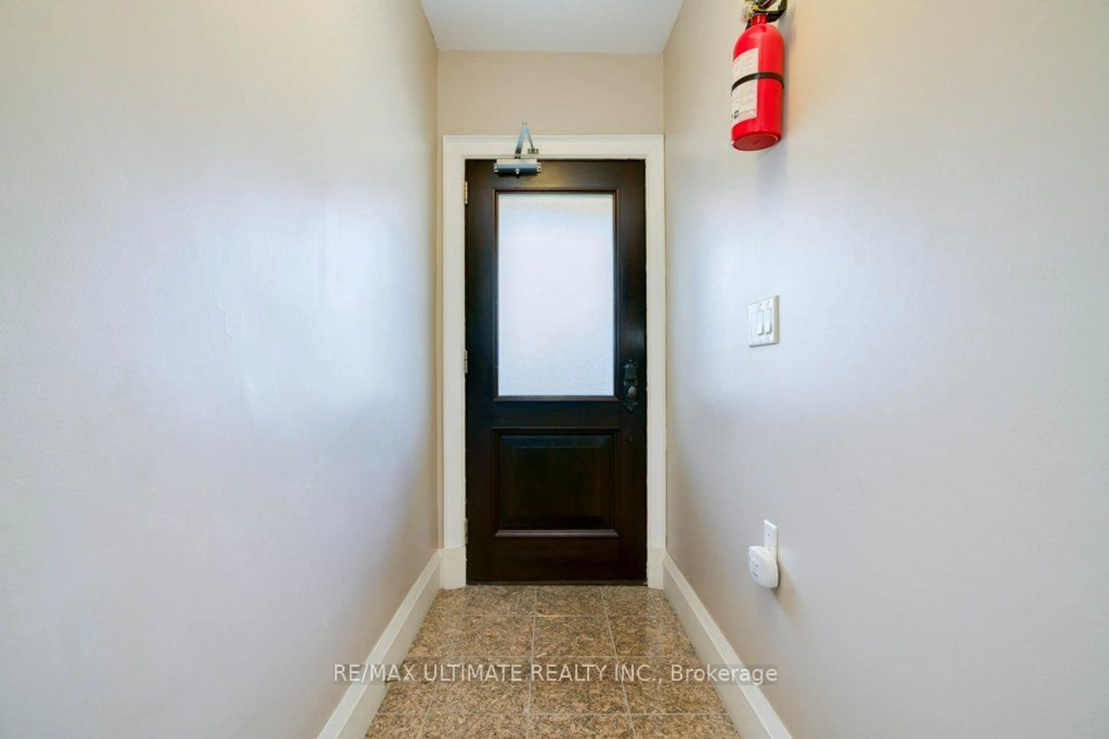 Indoor entryway for 65 Blackthorn Ave, Toronto Ontario M6N 3H4