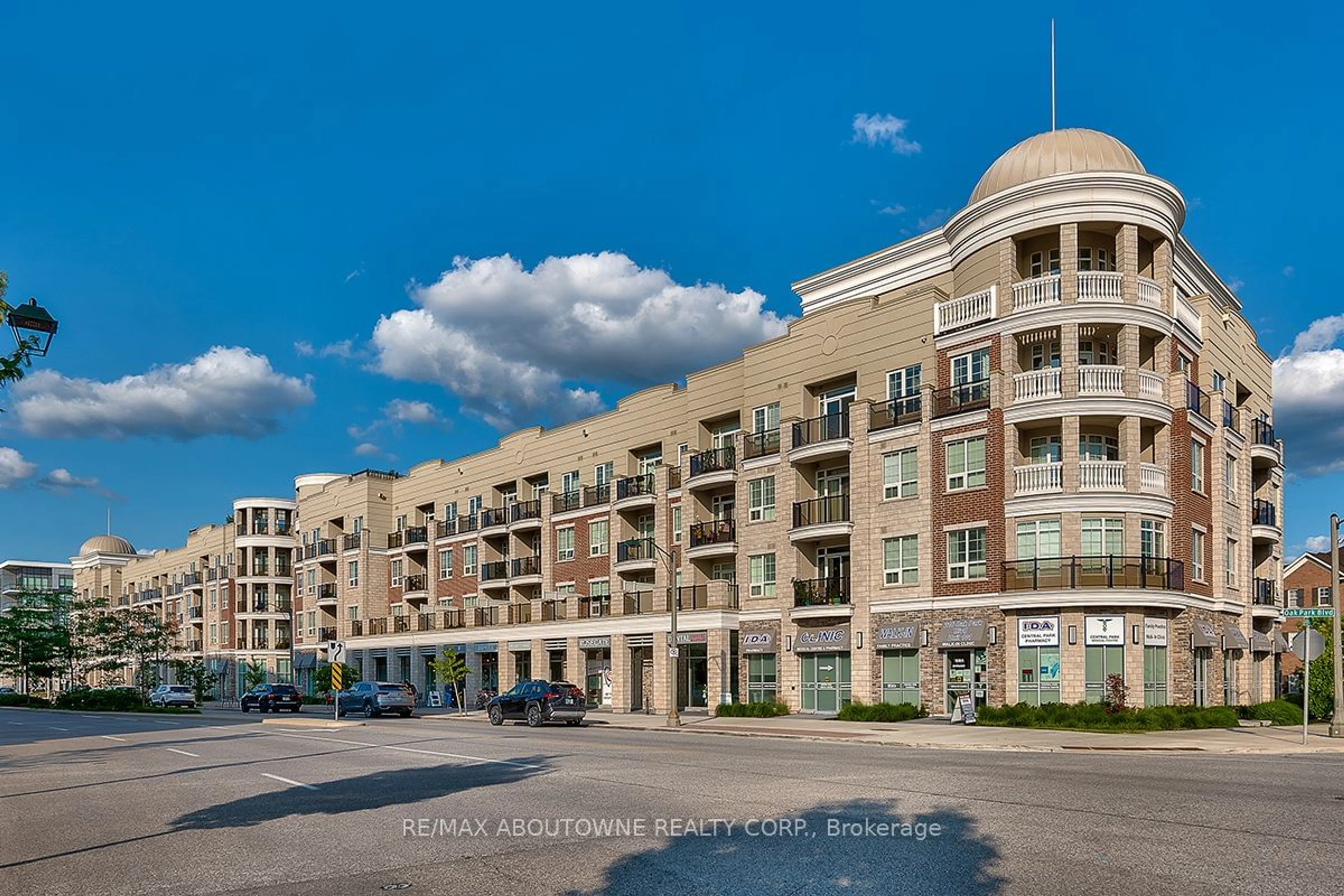 A pic from exterior of the house or condo for 216 Oak Park Blvd #434, Oakville Ontario L6H 0K3