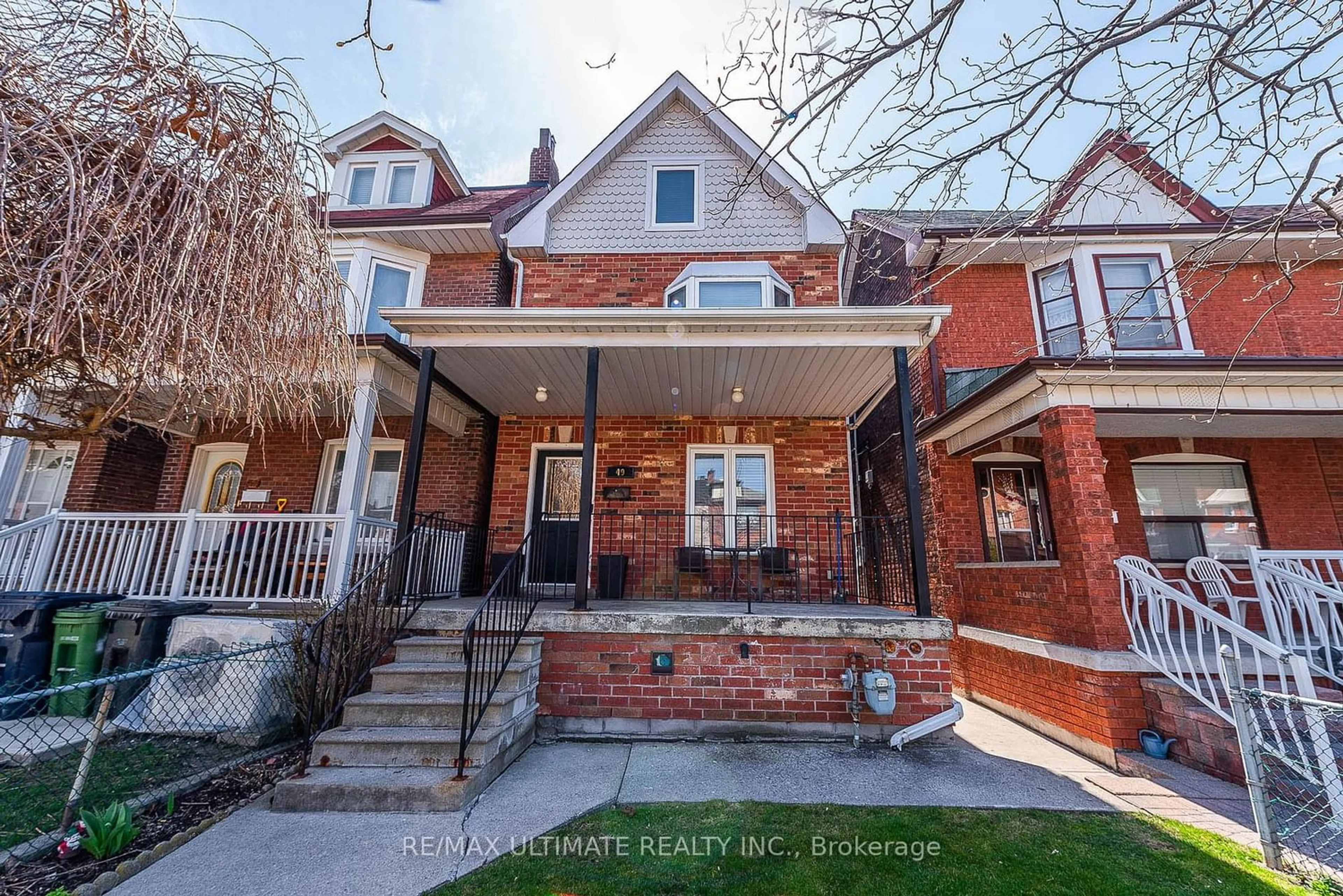 Home with brick exterior material for 49 Millicent St, Toronto Ontario M6H 1W3
