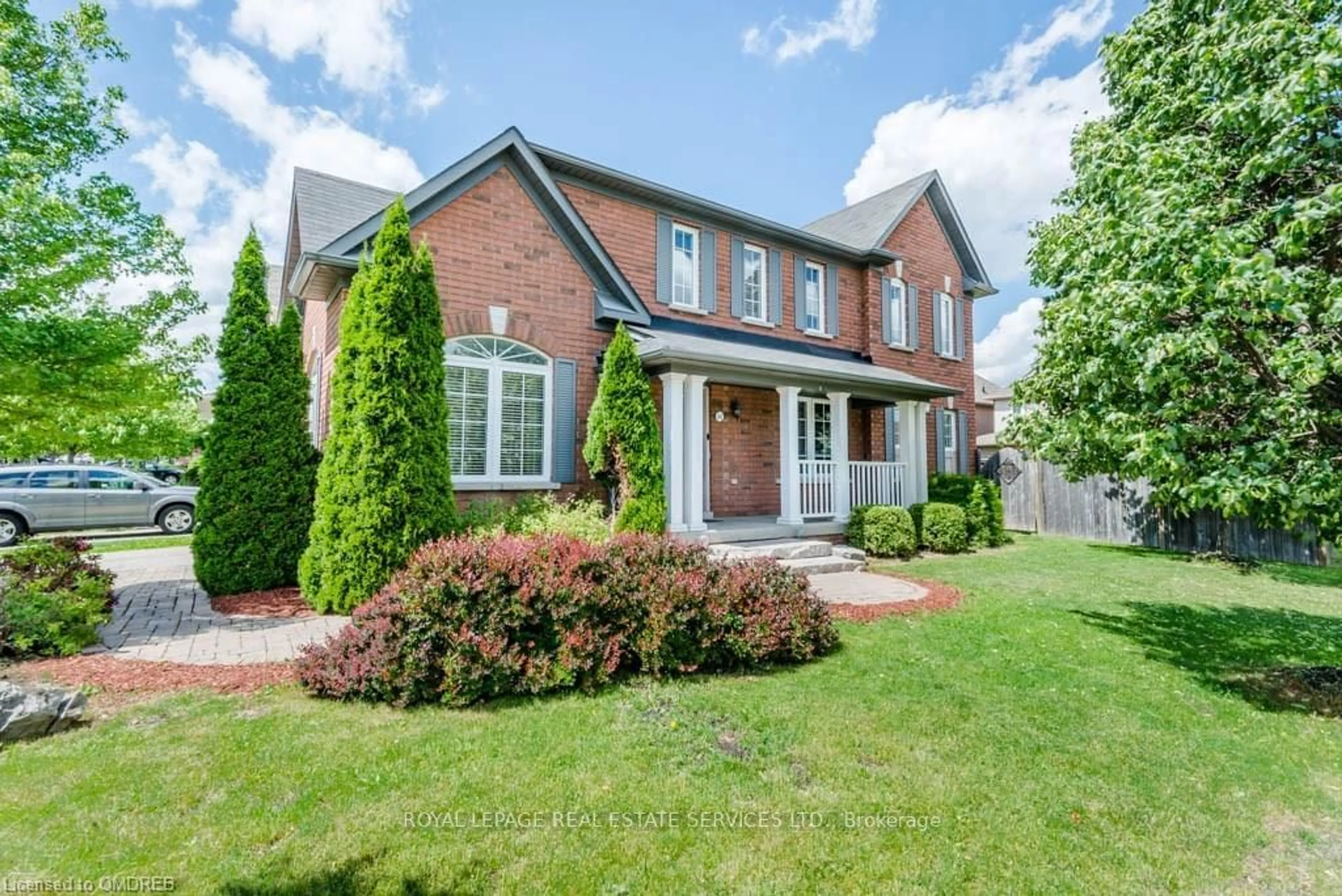 Home with brick exterior material for 2305 Pine Glen Rd, Oakville Ontario L6M 5J2