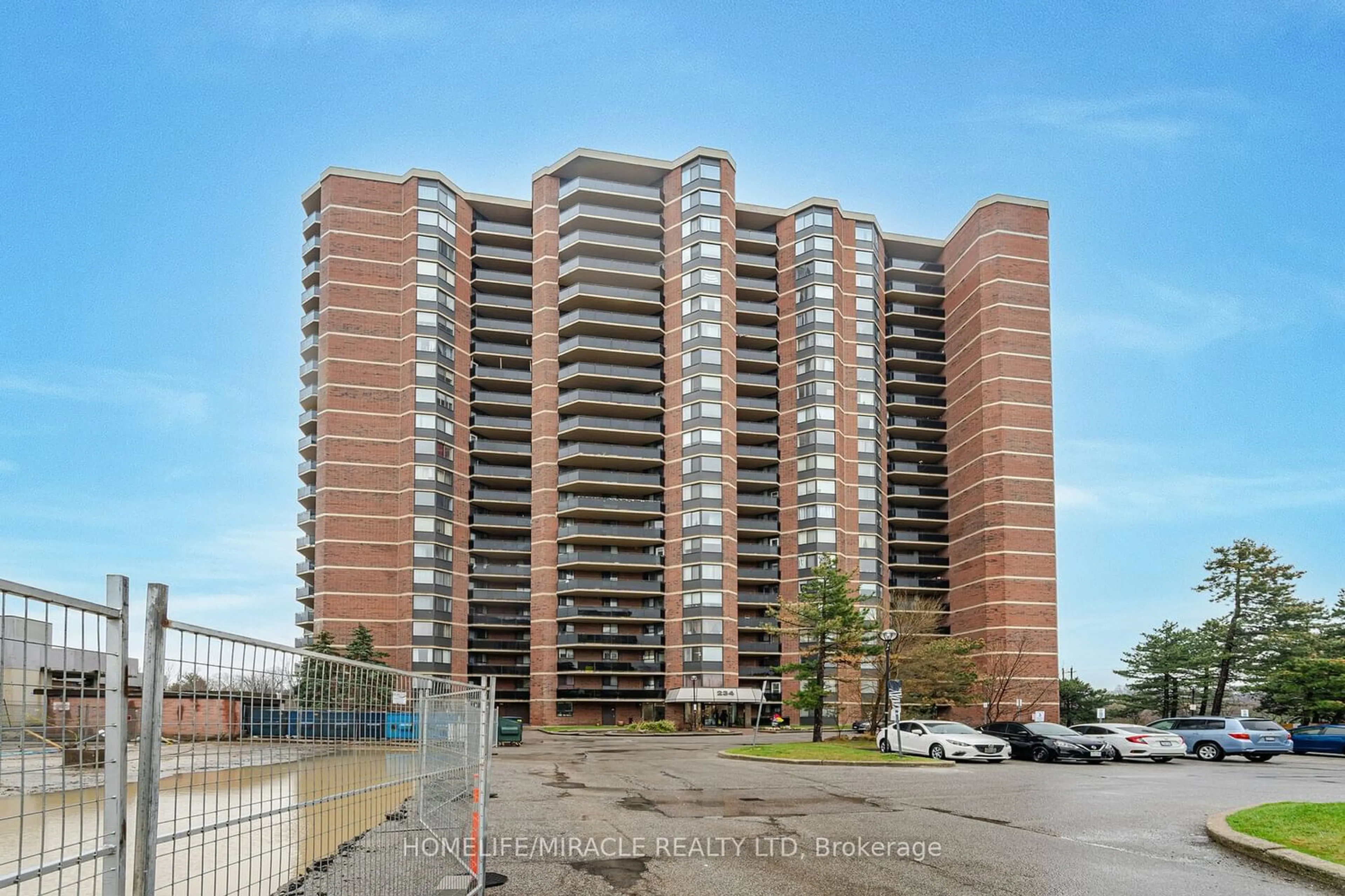 A pic from exterior of the house or condo for 234 Albion Rd #606, Toronto Ontario M9W 6A5