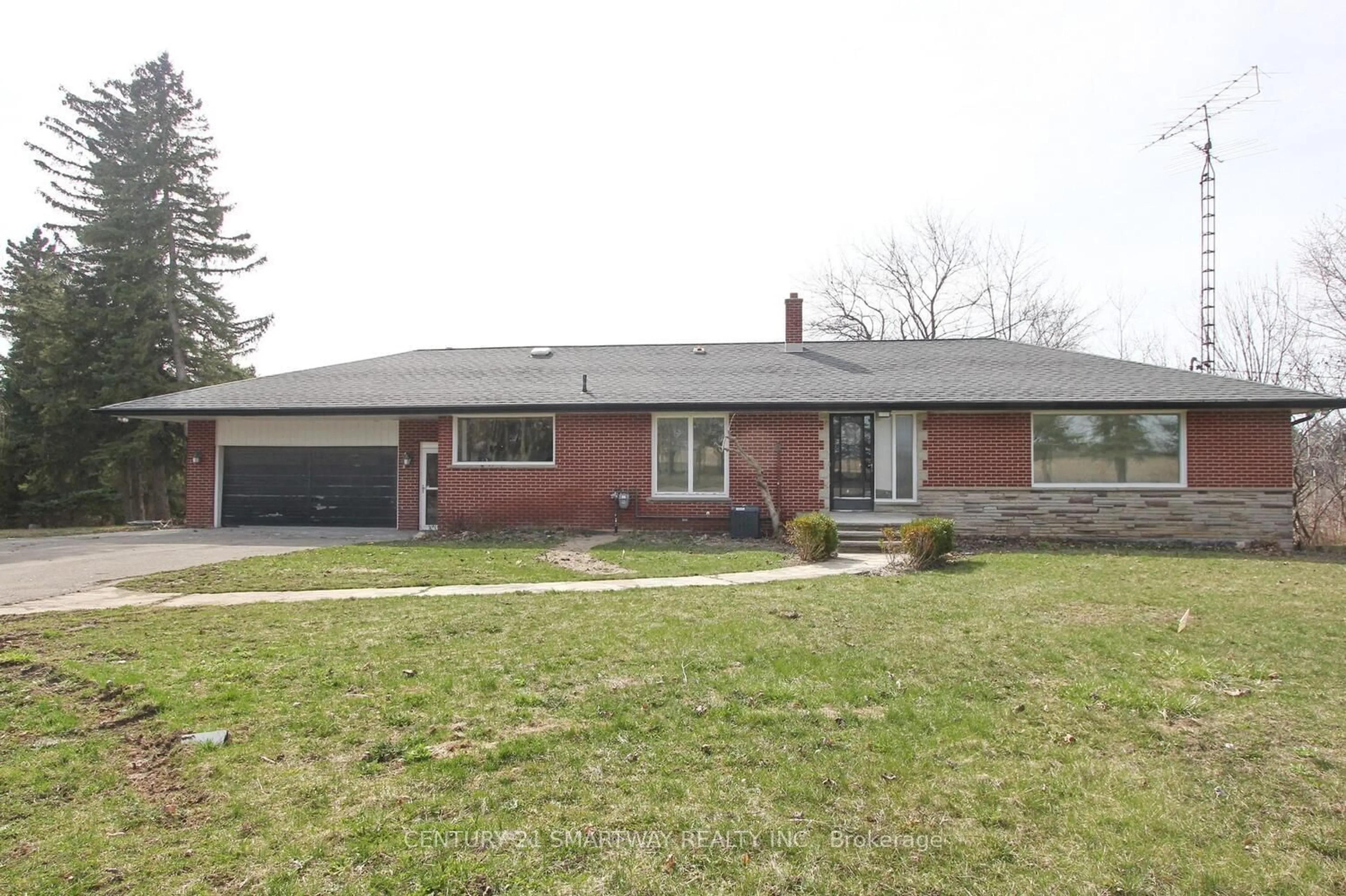 Home with brick exterior material for 12548 Mclaughlin Rd, Caledon Ontario L7C 2A1