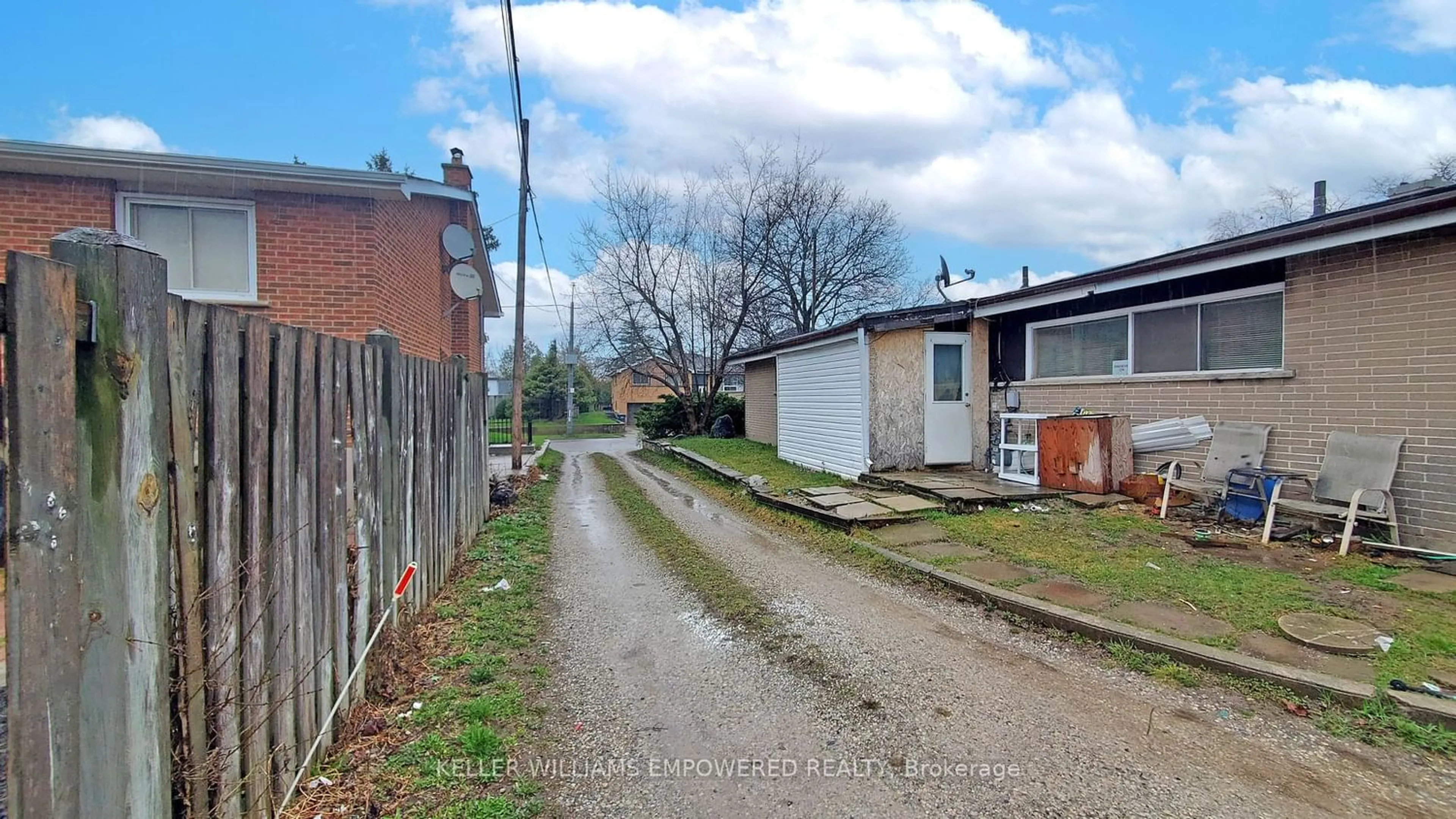 Street view for 51 North Alarton St, Mississauga Ontario L4T 1J9