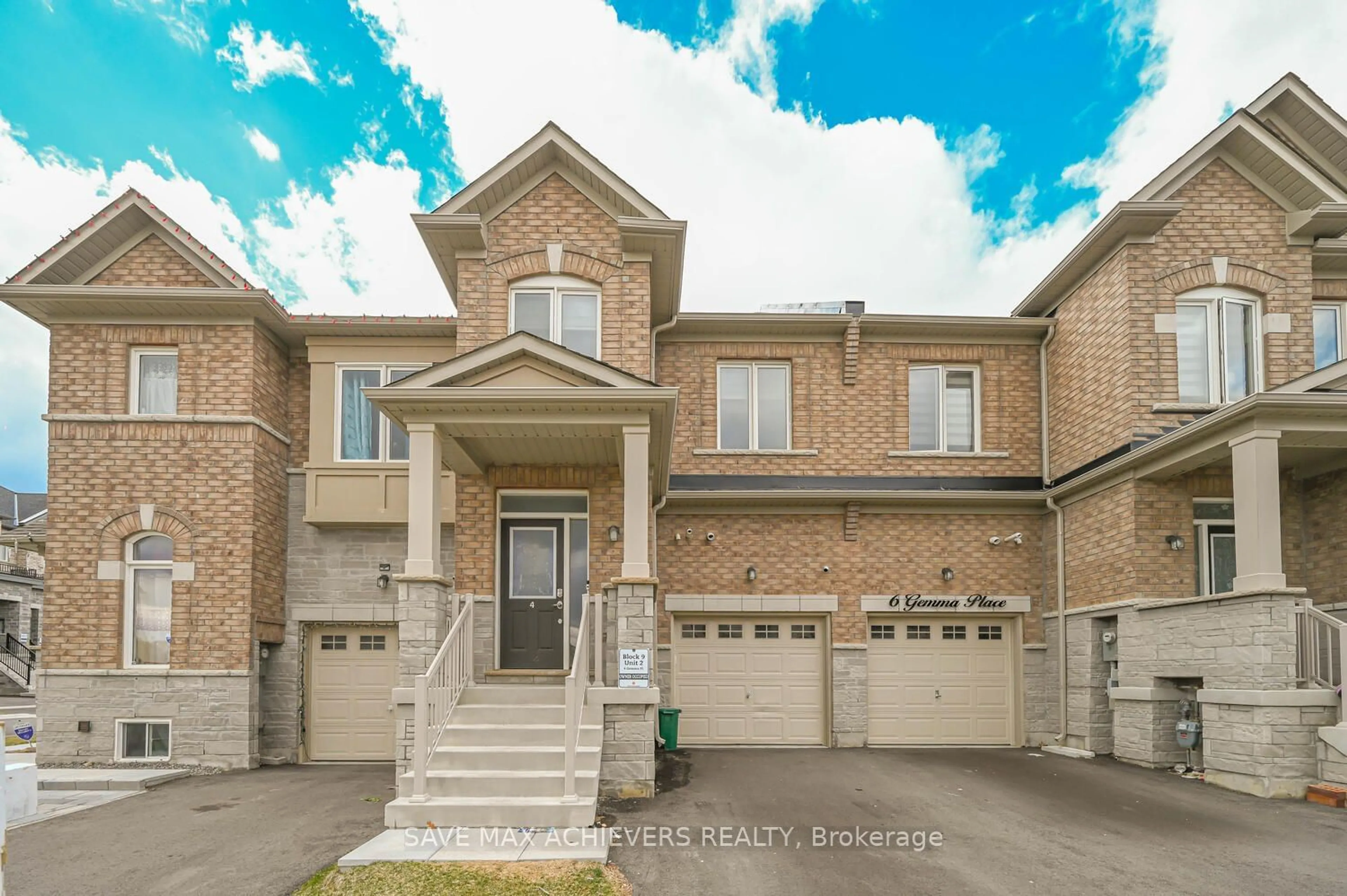 A pic from exterior of the house or condo for 4 Gemma Pl, Brampton Ontario L6Z 0J5
