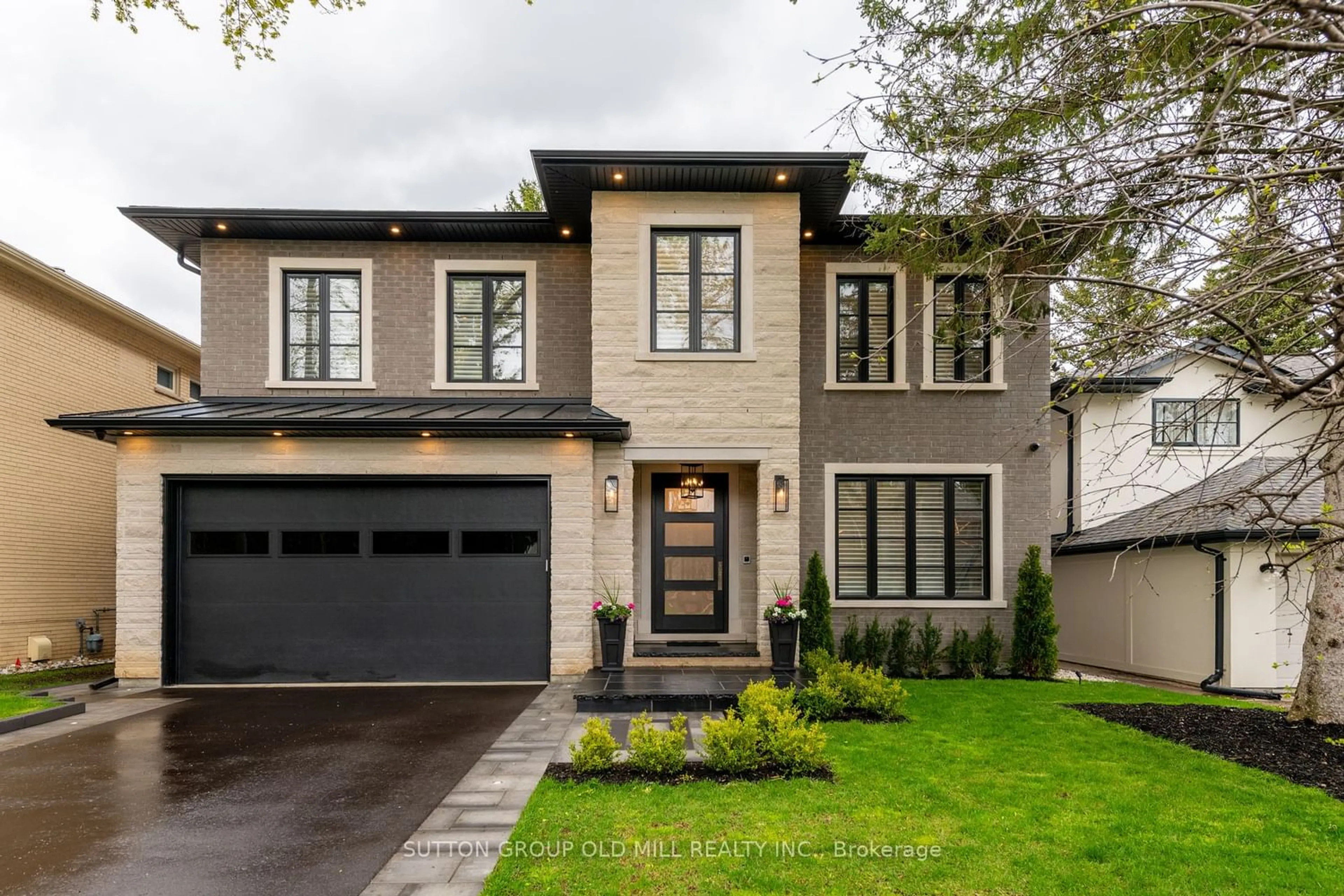 Home with brick exterior material for 24 Colwood Rd, Toronto Ontario M9A 4E4