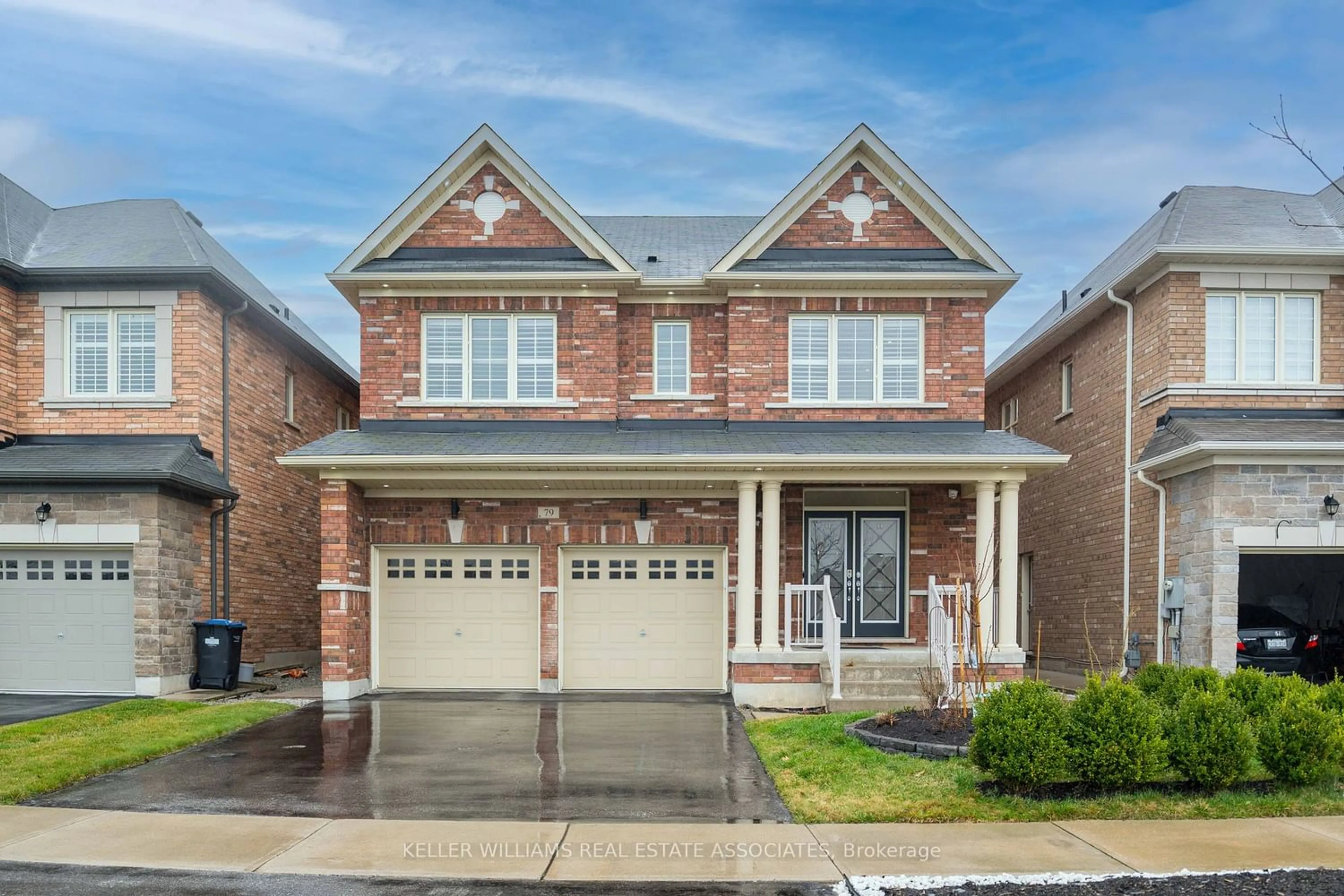 Home with brick exterior material for 79 Valleyway Dr, Brampton Ontario L6X 0E4
