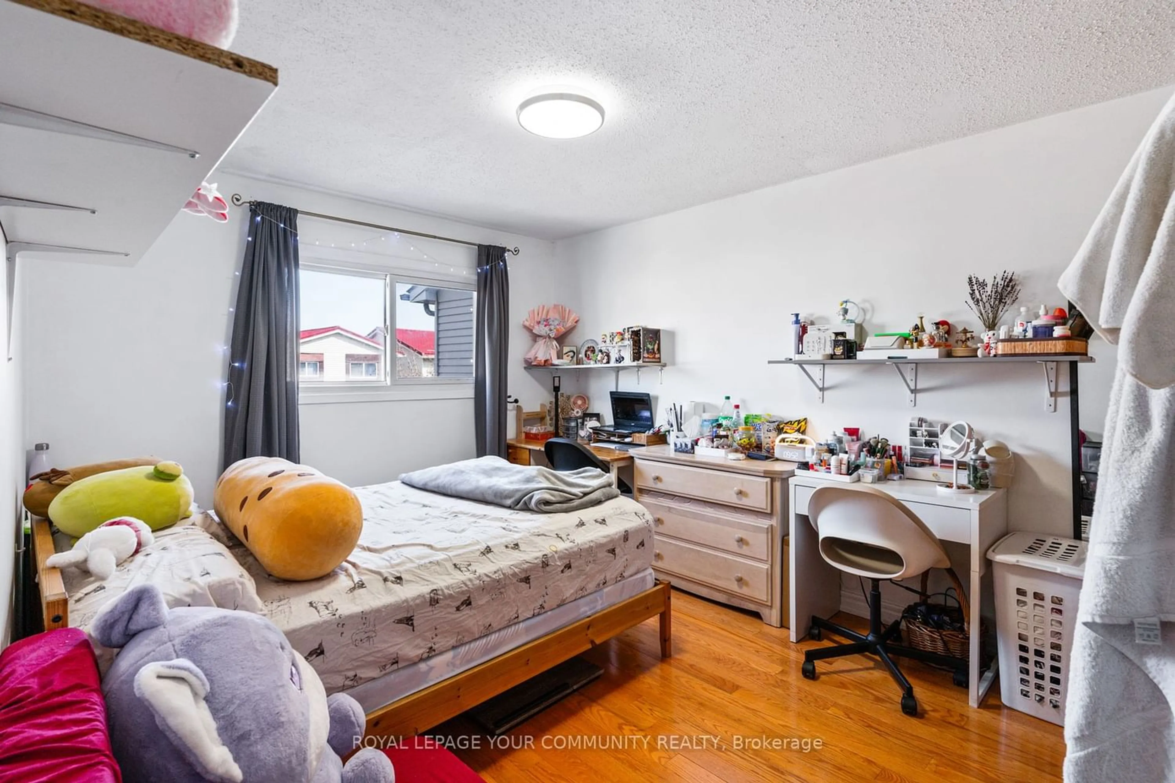 A pic of a room for 14 Shady Glen Rd, Toronto Ontario M4W 6G3